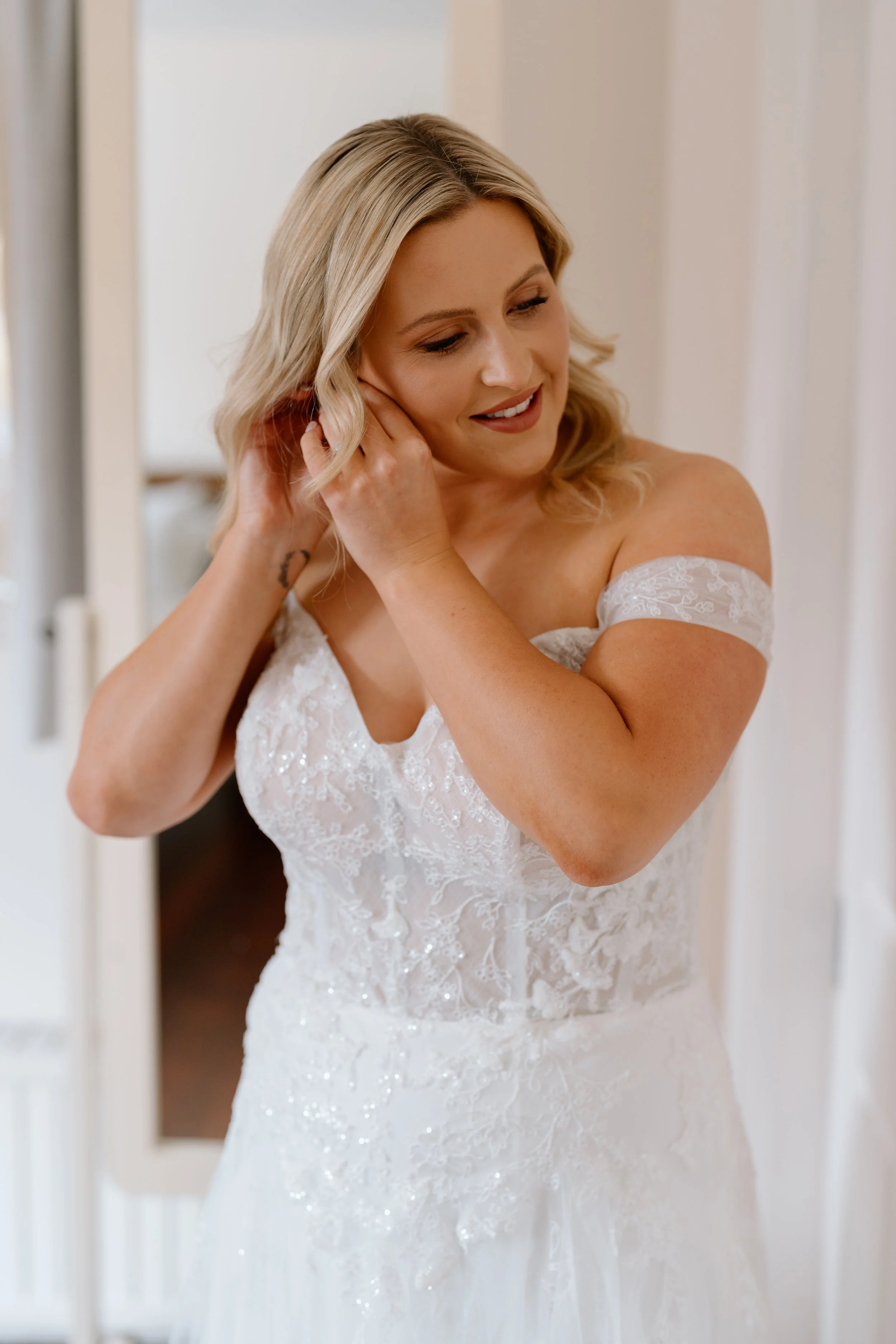 Mikayla+Dan_The-Lookout-Lodge-Wanaka-Wedding-Photography11.jpg