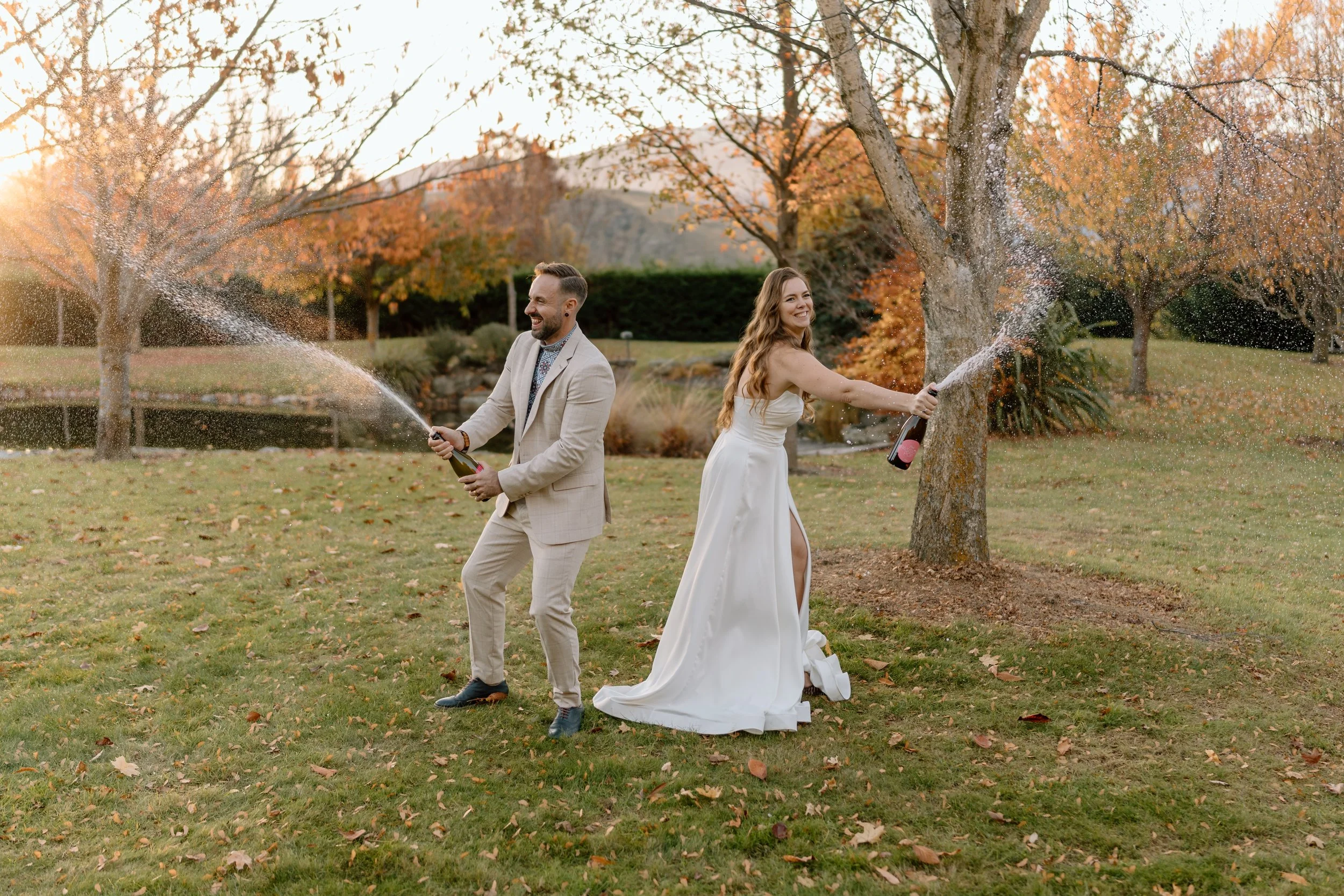 Helena+Gavin-Stoneridge-Estate-Queenstown-Wedding-Photographer144.jpg