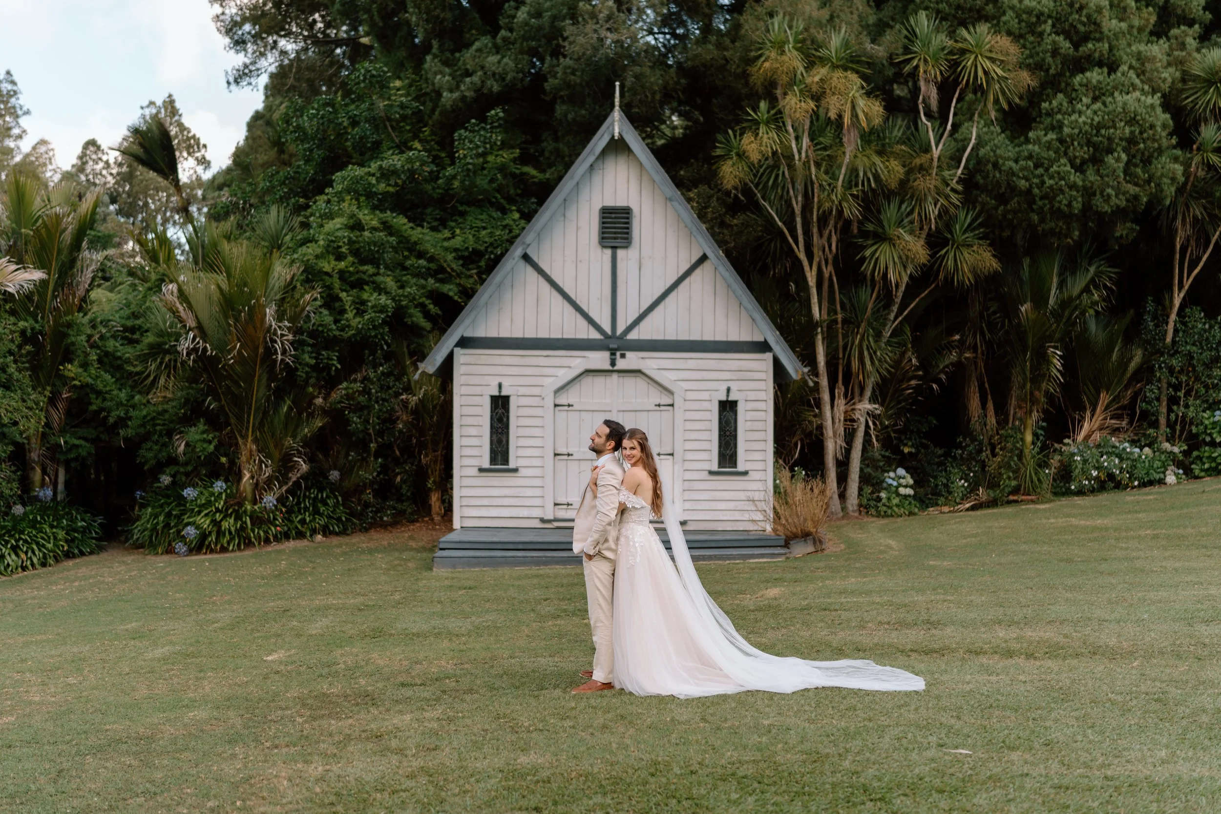 Luiza+Luis_Bridgewater-Estate-Auckland-Wedding-Photography101.jpg