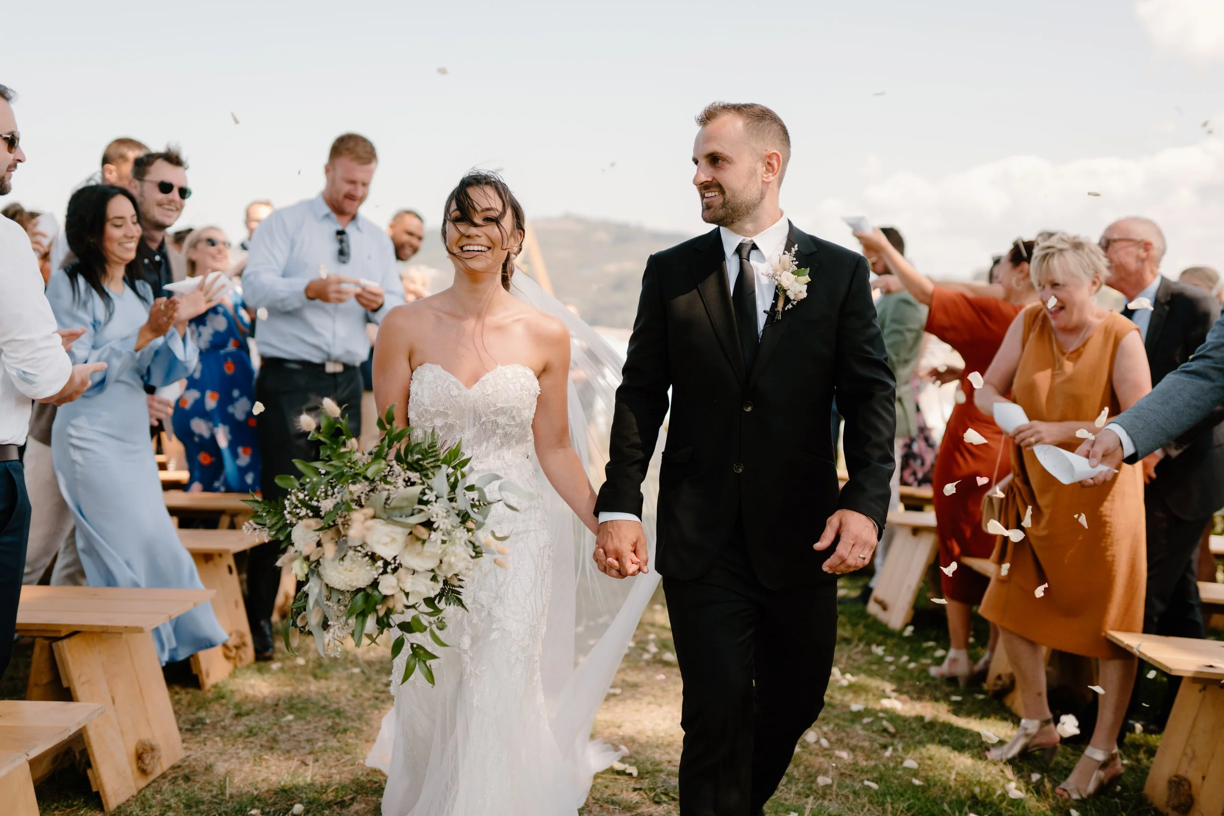 Orua-Beach-House-Hahei-Wedding-Amy&Matt57.jpg
