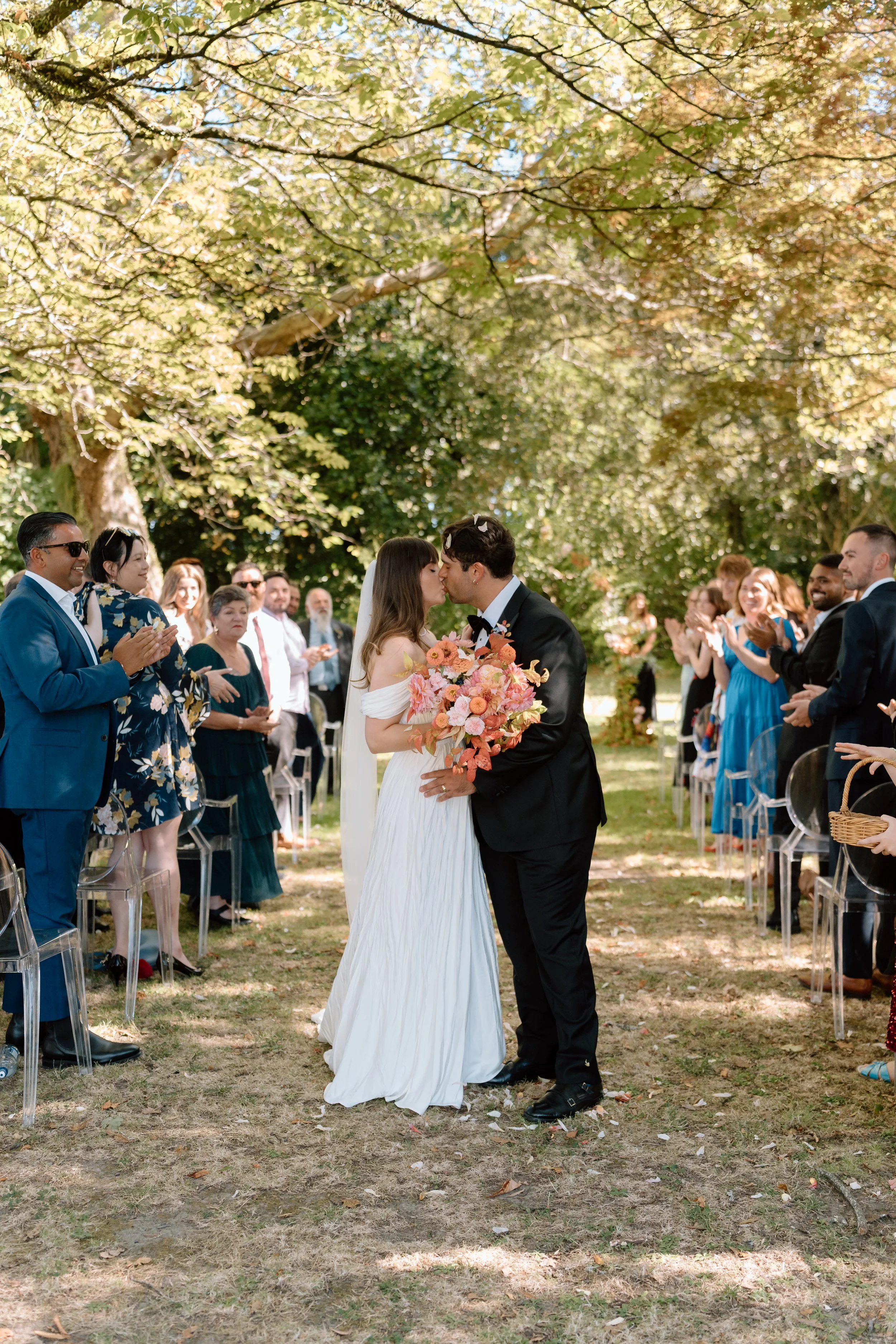 JJ+Jasmine-Wellington-Wedding-Photographer-Rose-&-Smith-Tauherenikau-Racecourse76.jpg