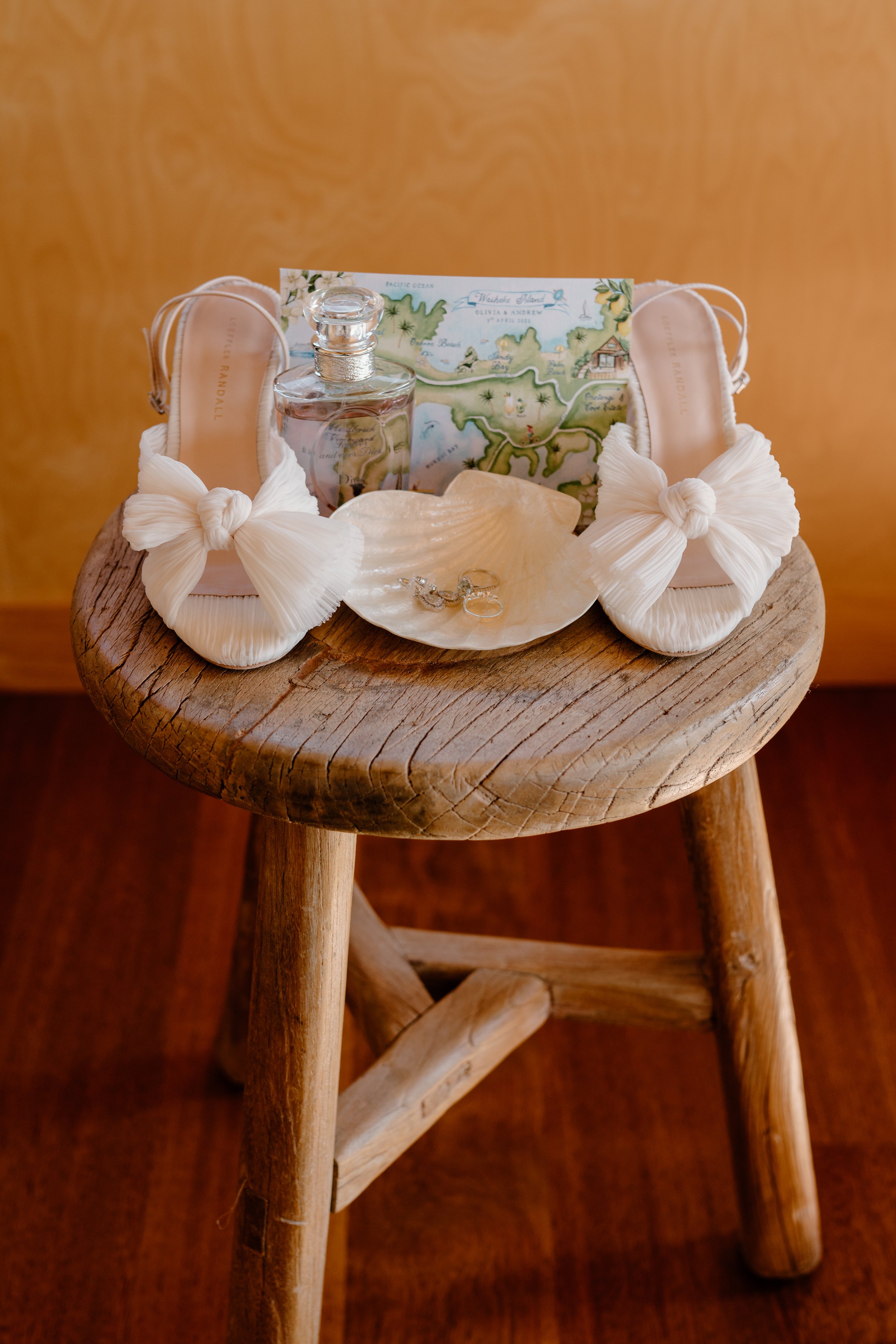 Olivia+Andrew_Mudbrick-Vineyard-Wedding-Waiheke-Photographer6.jpg