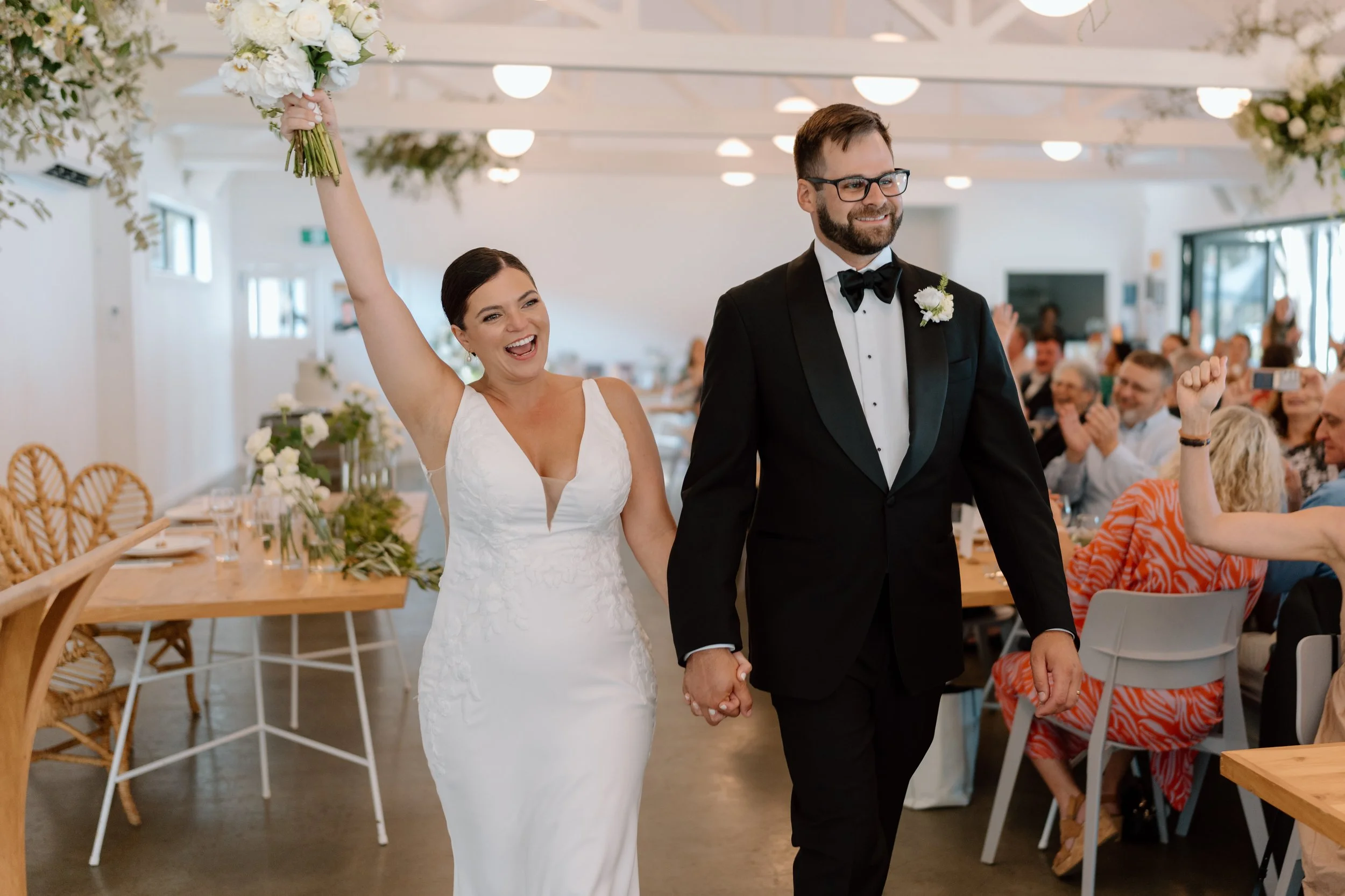 Paula Mark-Man-O-War-Waiheke-Wedding81.jpg