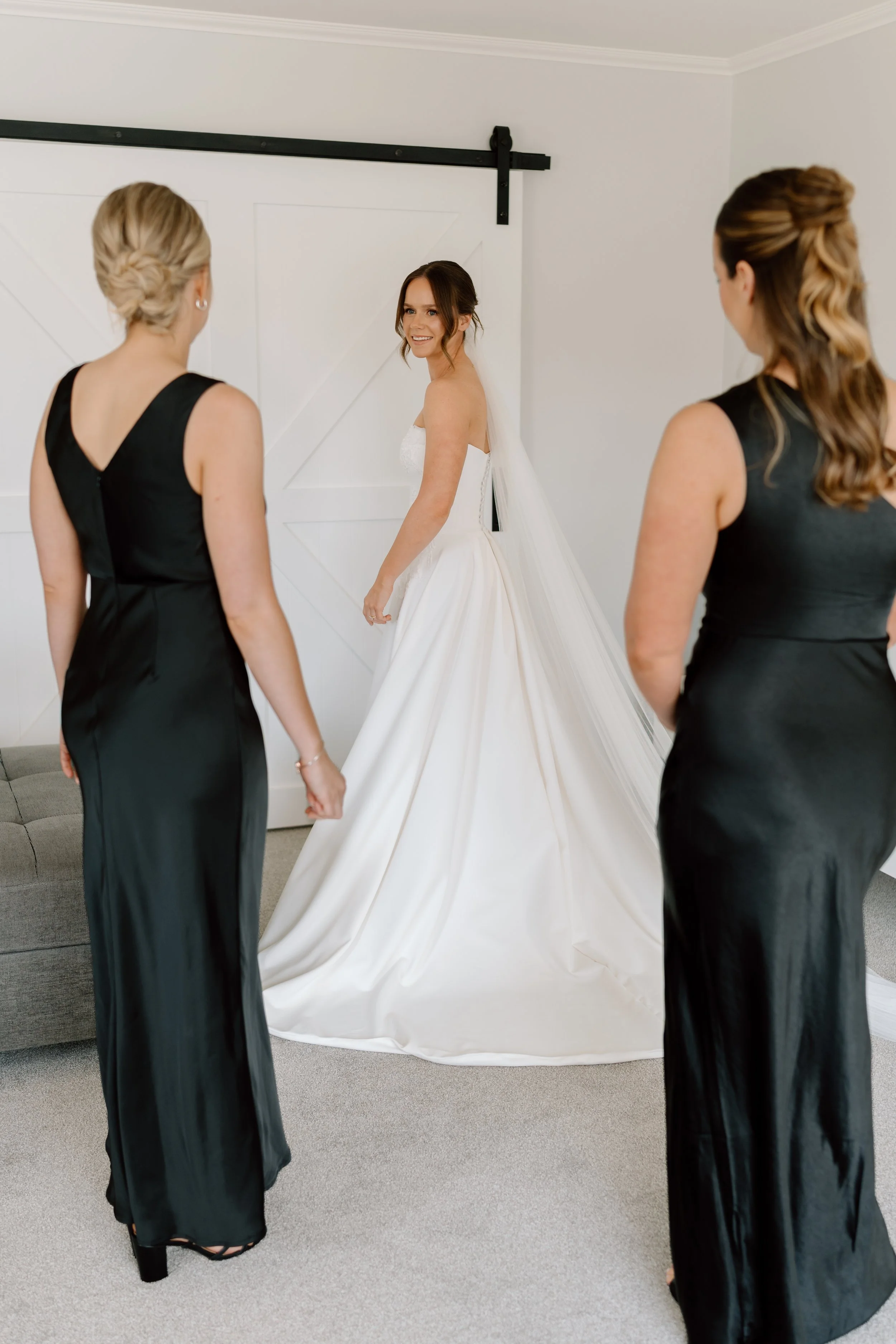Hannah+Rhys-Turanga-Creek-Auckland-Wedding-Photographer18.jpg