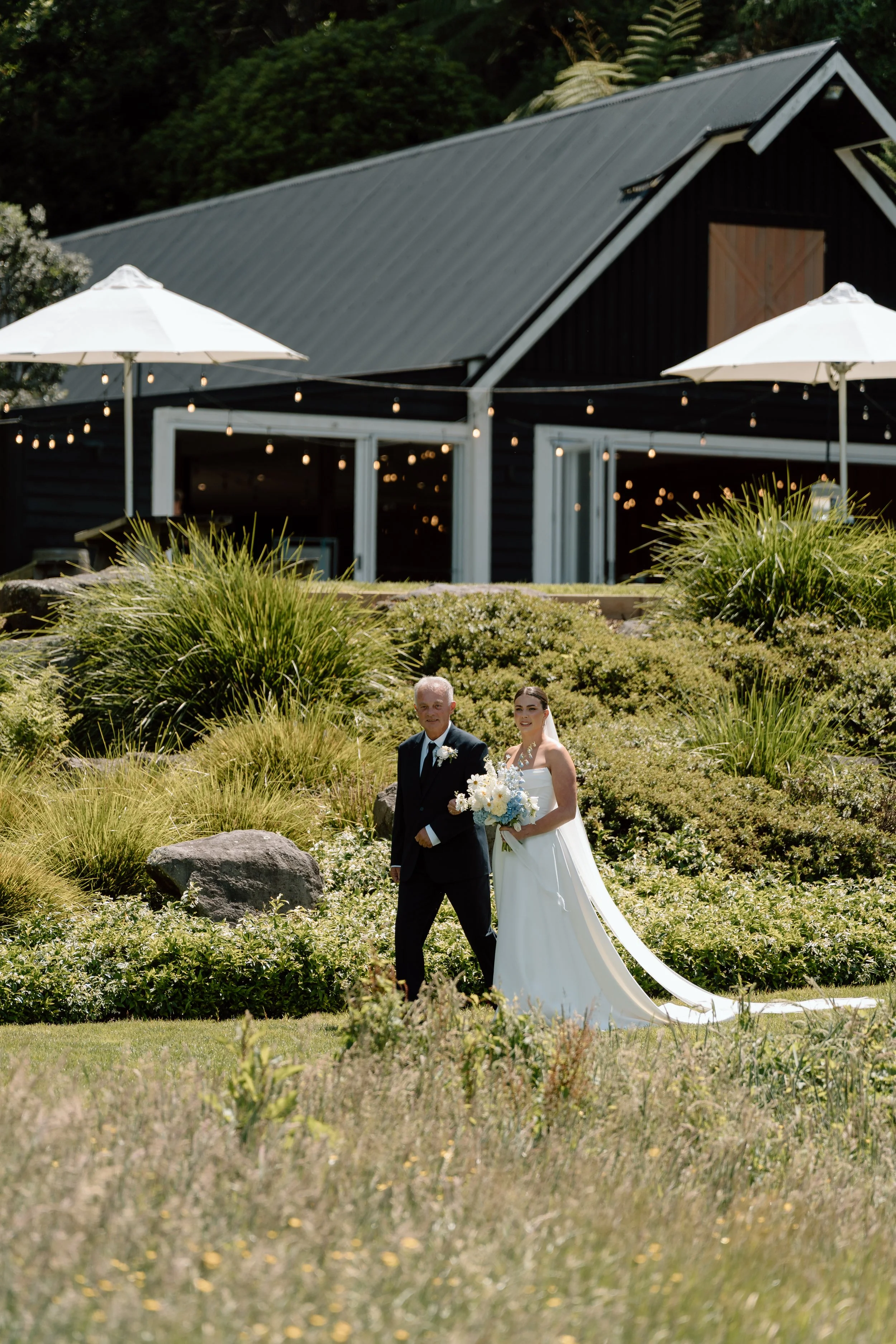 The-Black-Barn-Lake-Tarawera-Wedding-Venue-Rotorua-Jess-David86.jpg