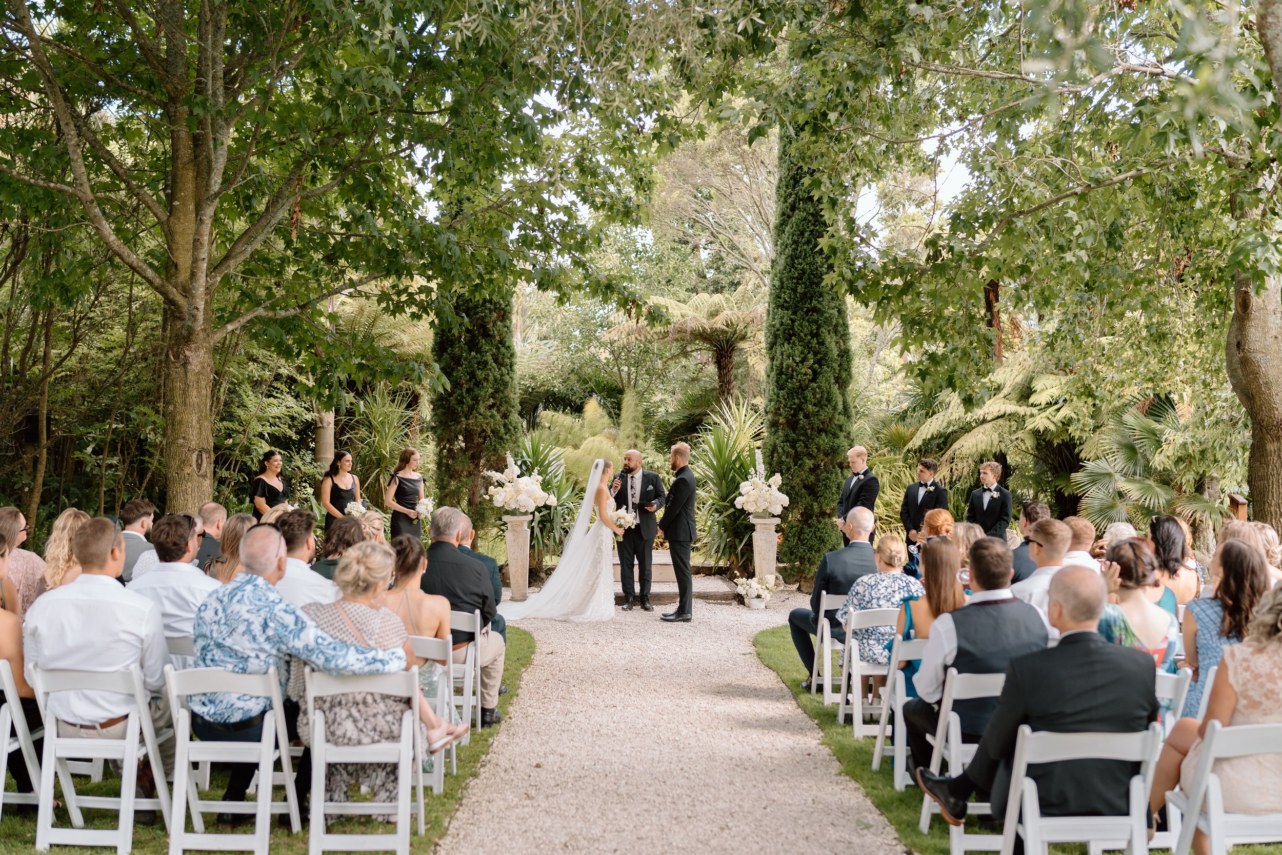 Brett+Nicoe_Markovina-Vineyard-Estate-Auckland-Wedding-Photography85.jpg