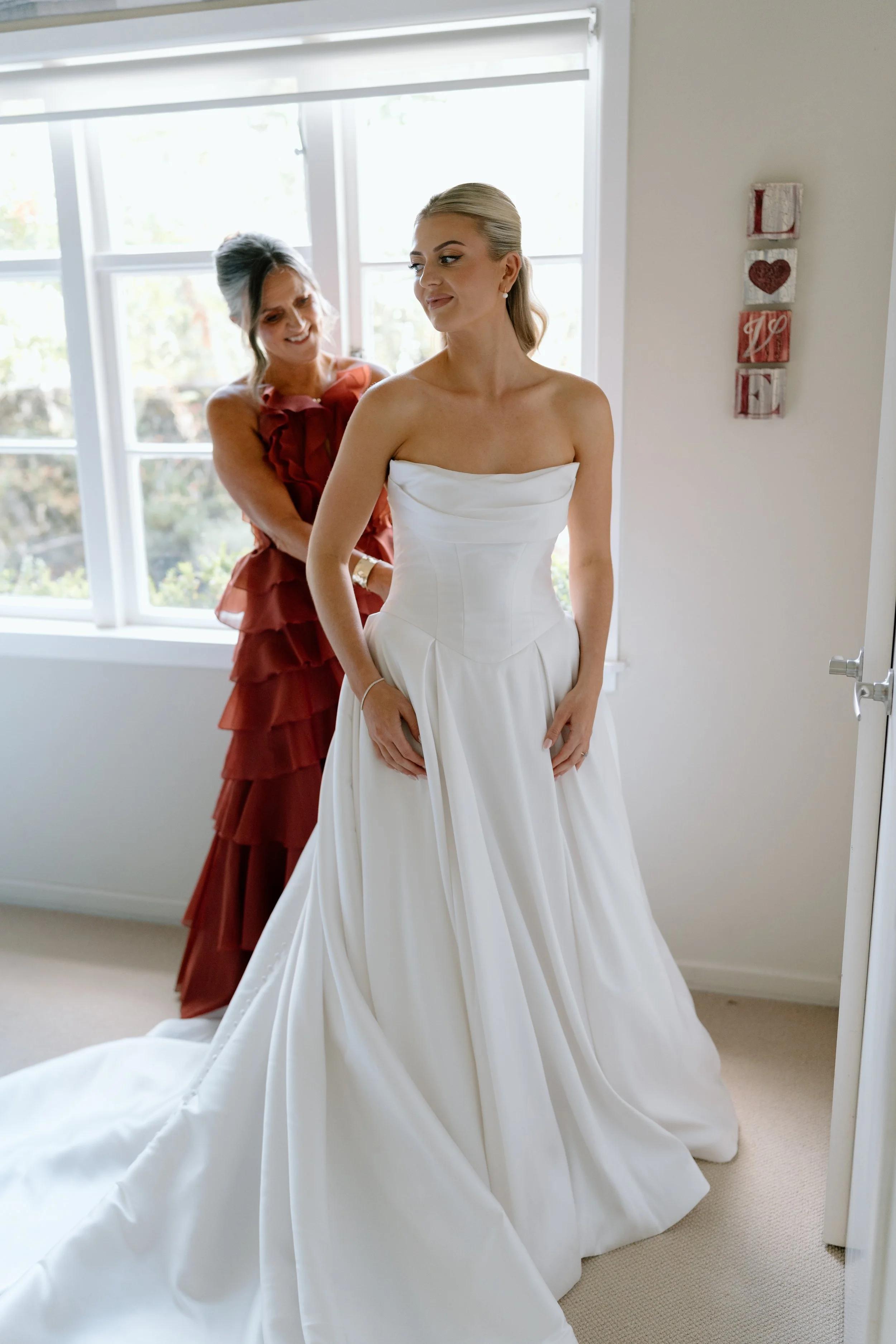 The-Hunting-Lodge-Auckland-Wedding-Maddie-and-Klay19.jpg