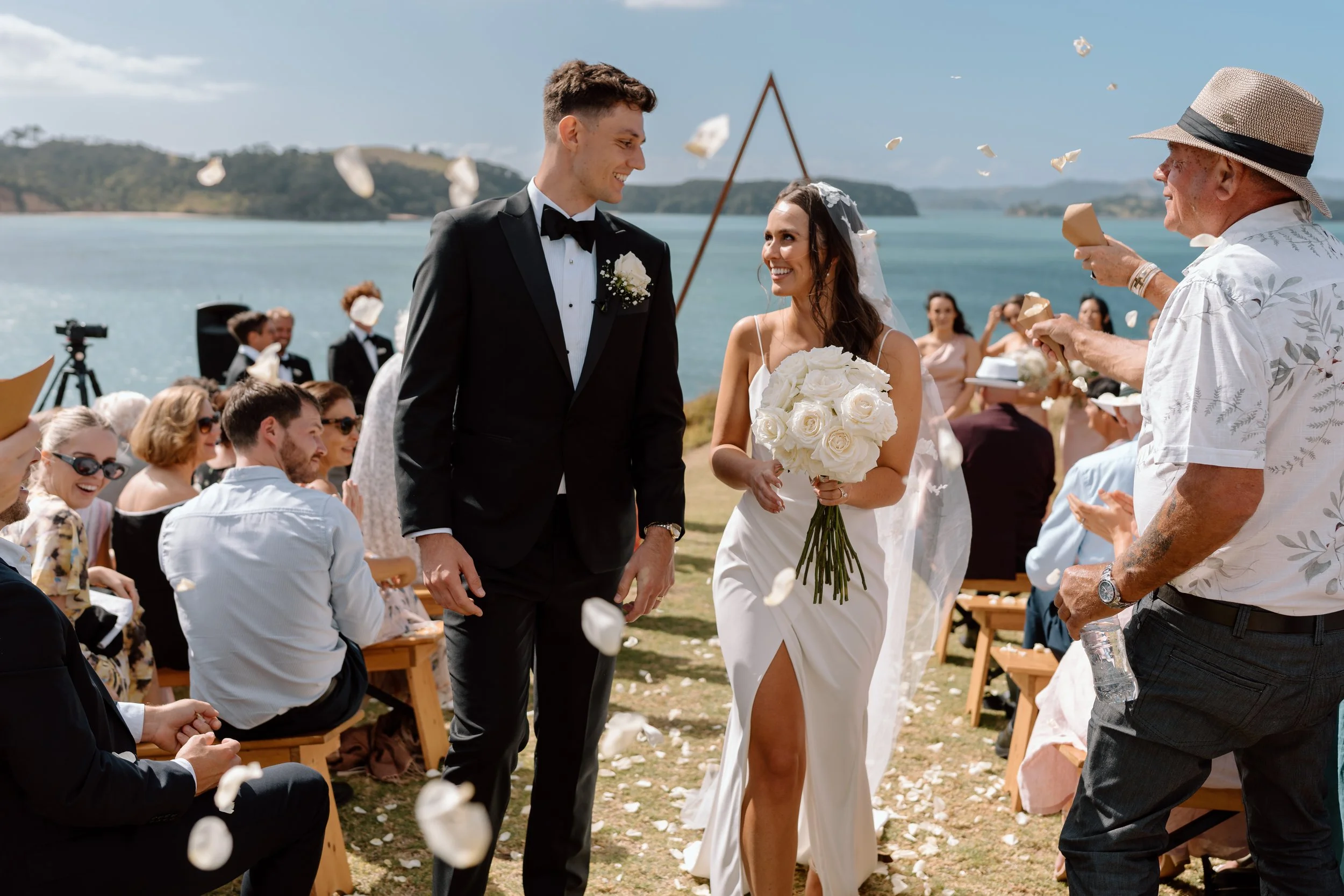 Georgia+Brodie_Baylys-Farm-Wedding-Photographer25.jpg