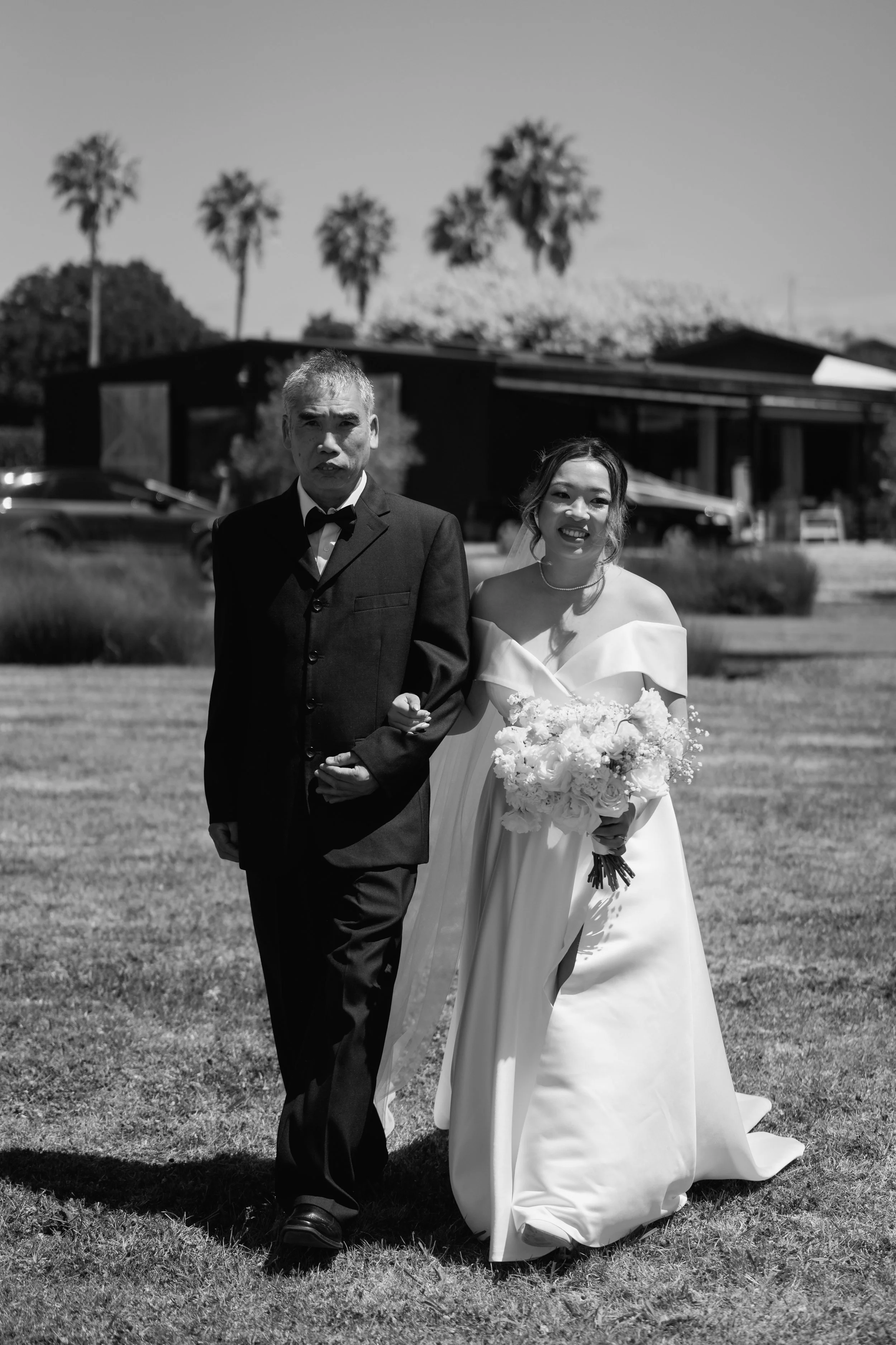 Mikki+Emily_Hunting-Lodge-Auckland-Wedding-Photographer64.jpg
