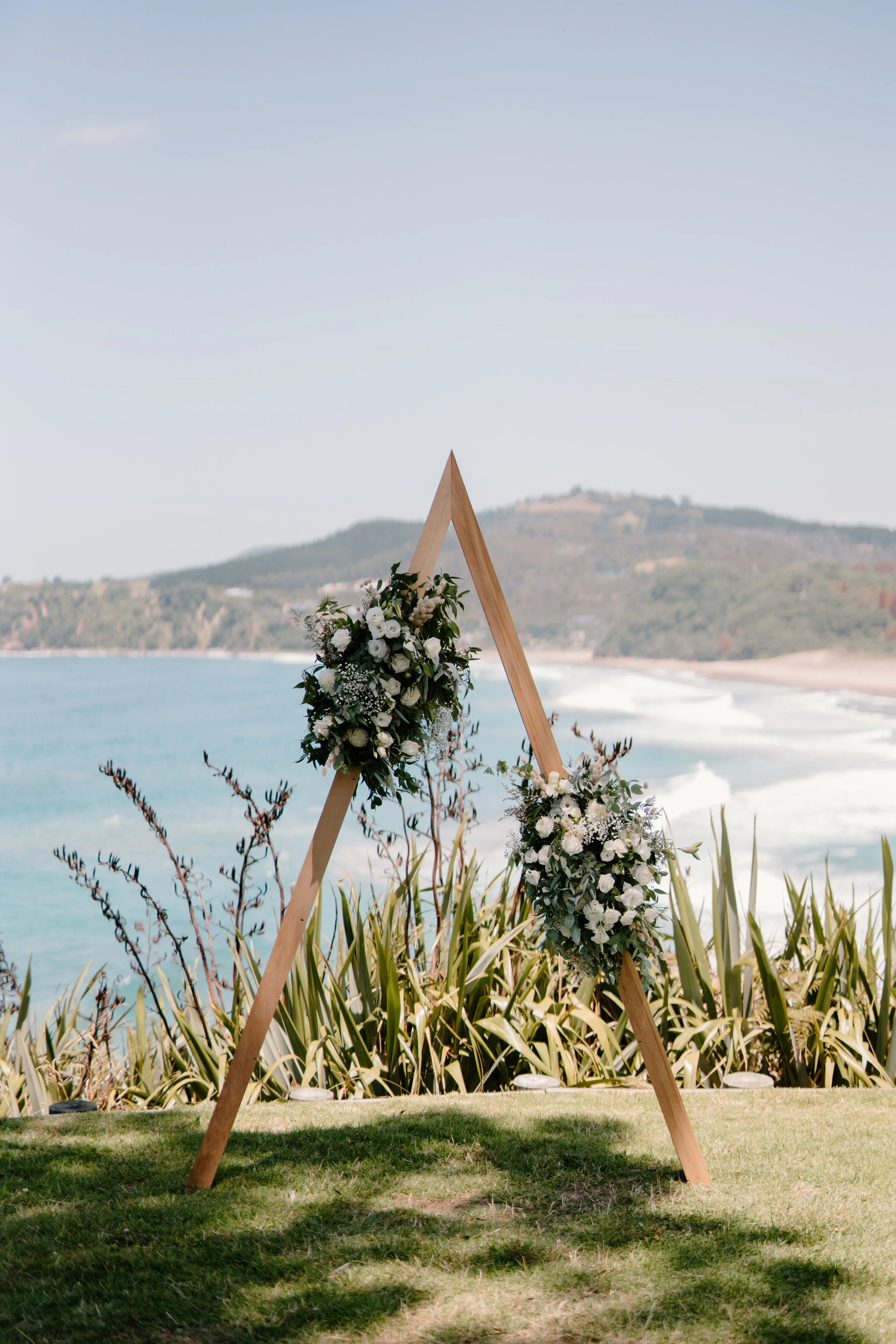 Orua-Beach-House-Hahei-Wedding-Amy&Matt46.jpg