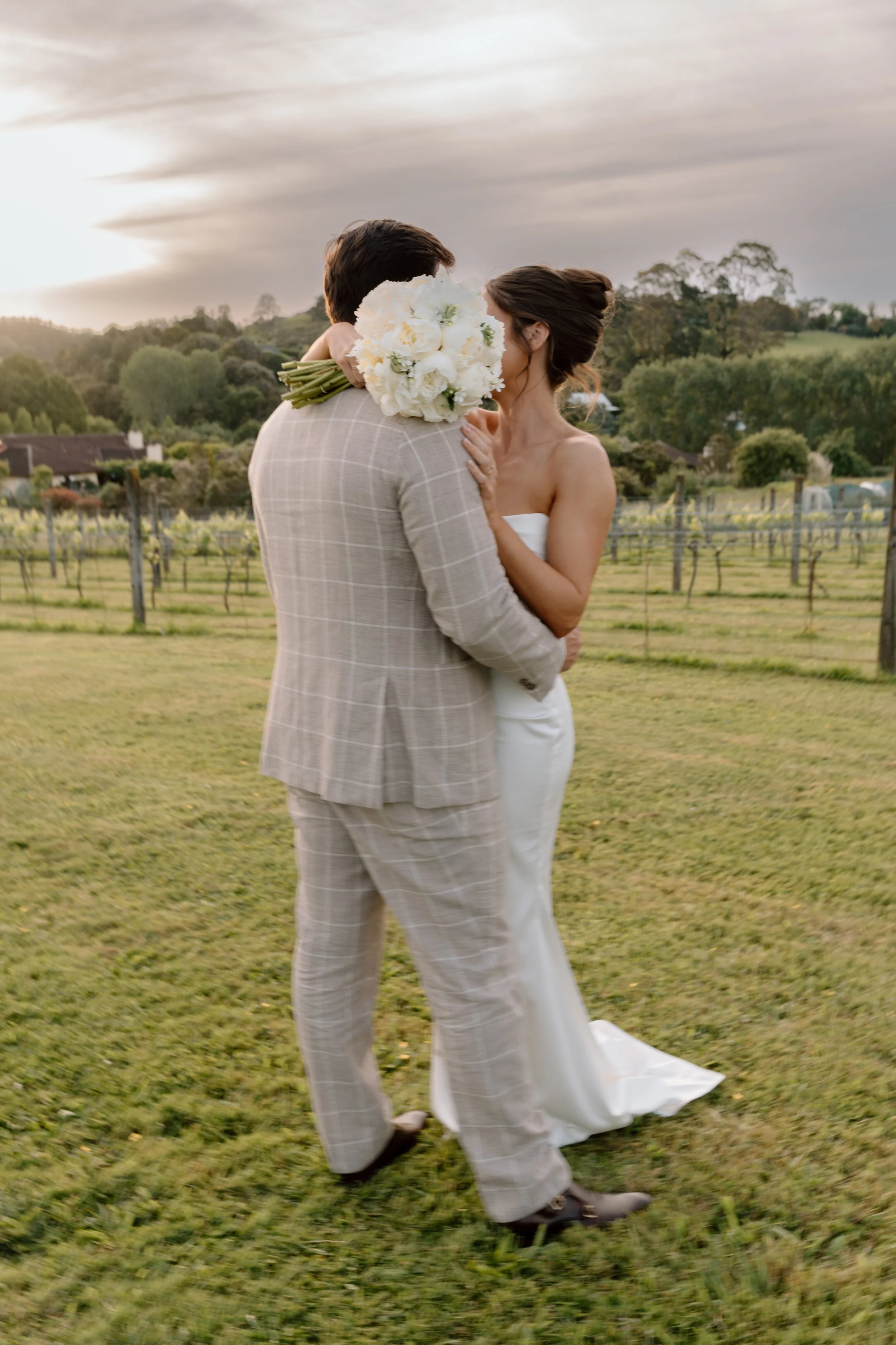 Hannah+Alex_Previews-259.jpg