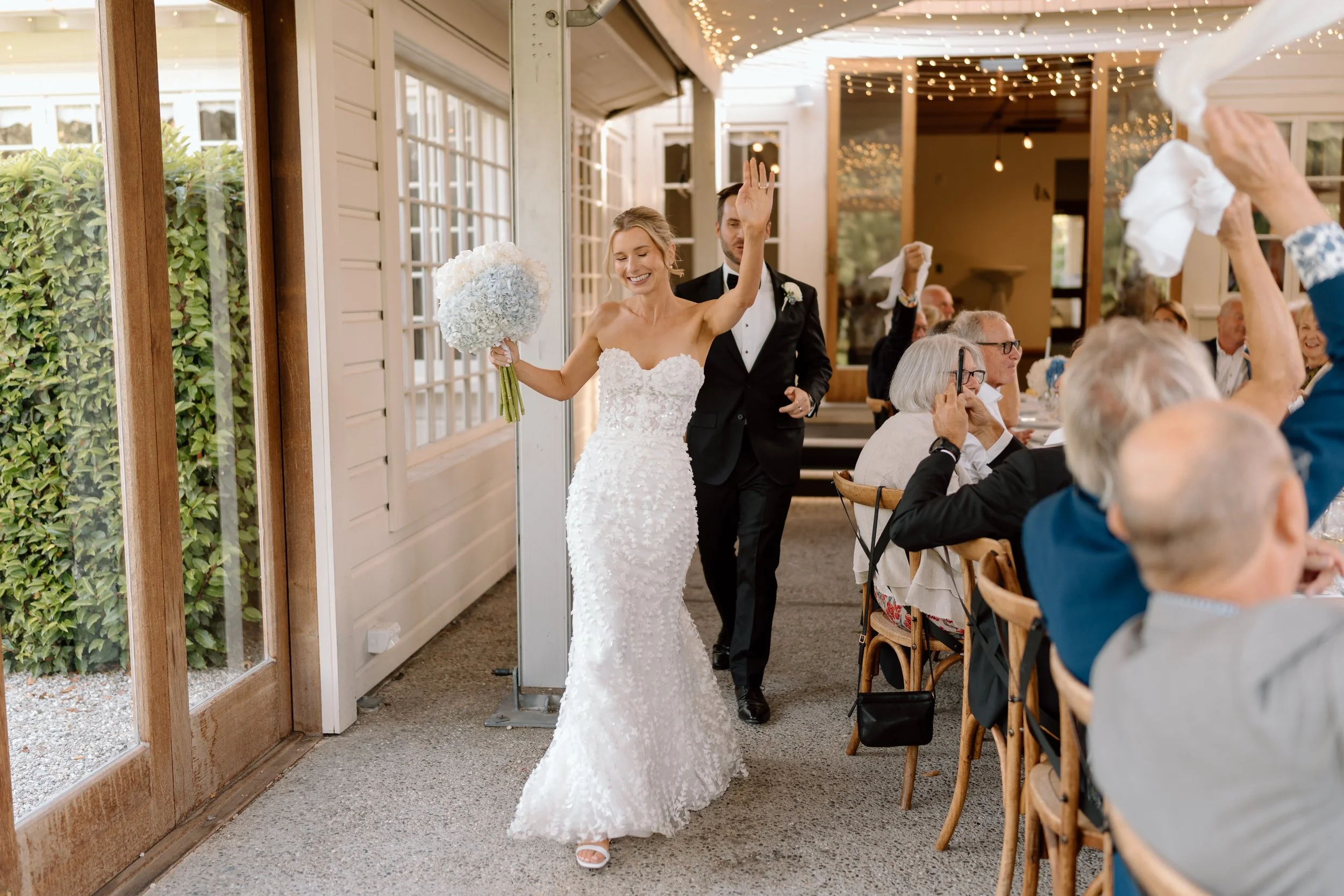 Olivia+Jackson_The-Winehouse-Queenstown-Wedding-Photographer10.jpg