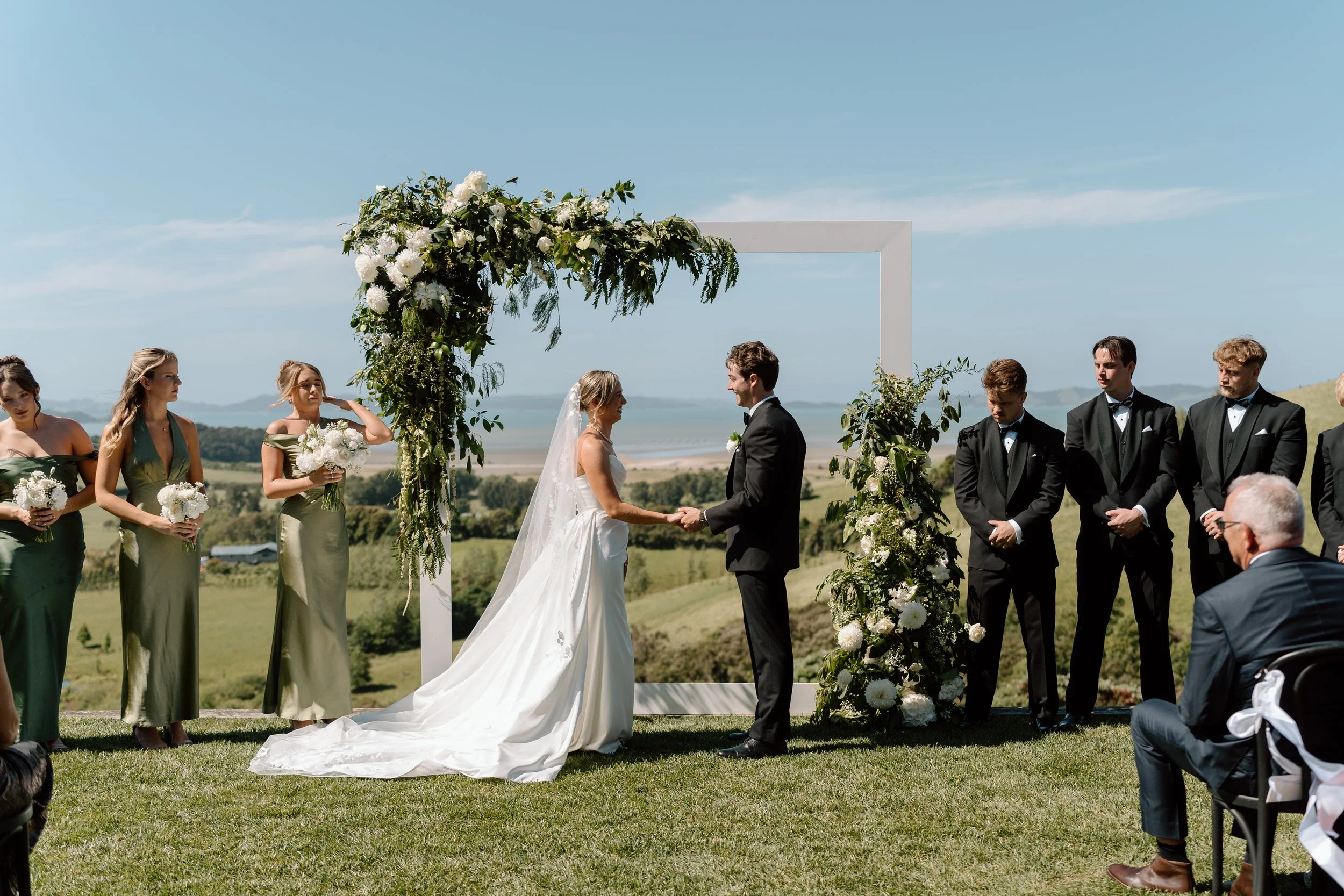 Kauri-Bay-Auckland-Wedding-Venue-Clevedon-Georgia-Colton69.jpg