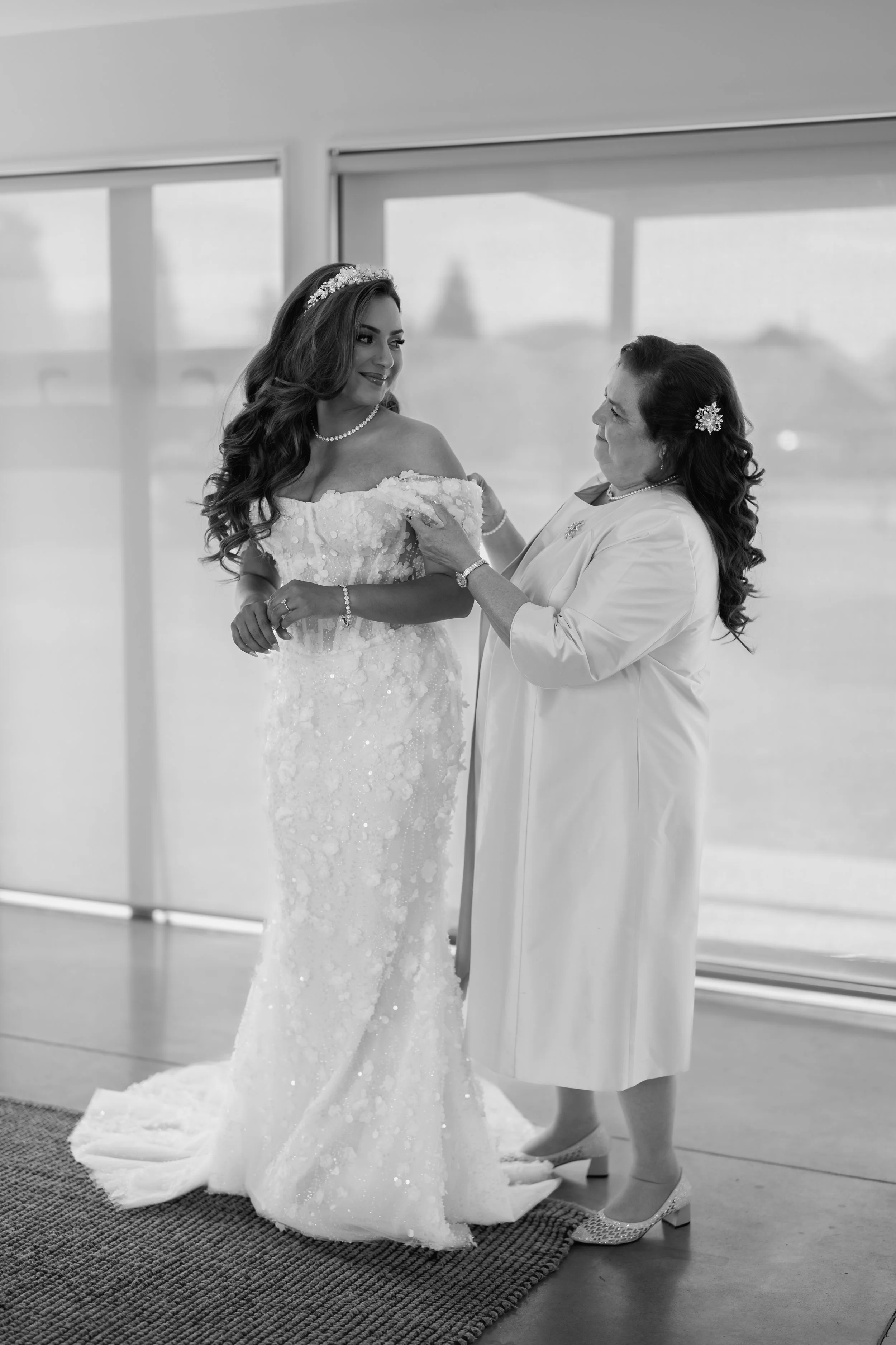 Devam&Natalia_The-Rippon-Hall-Wanaka-Wedding-Photography37.jpg