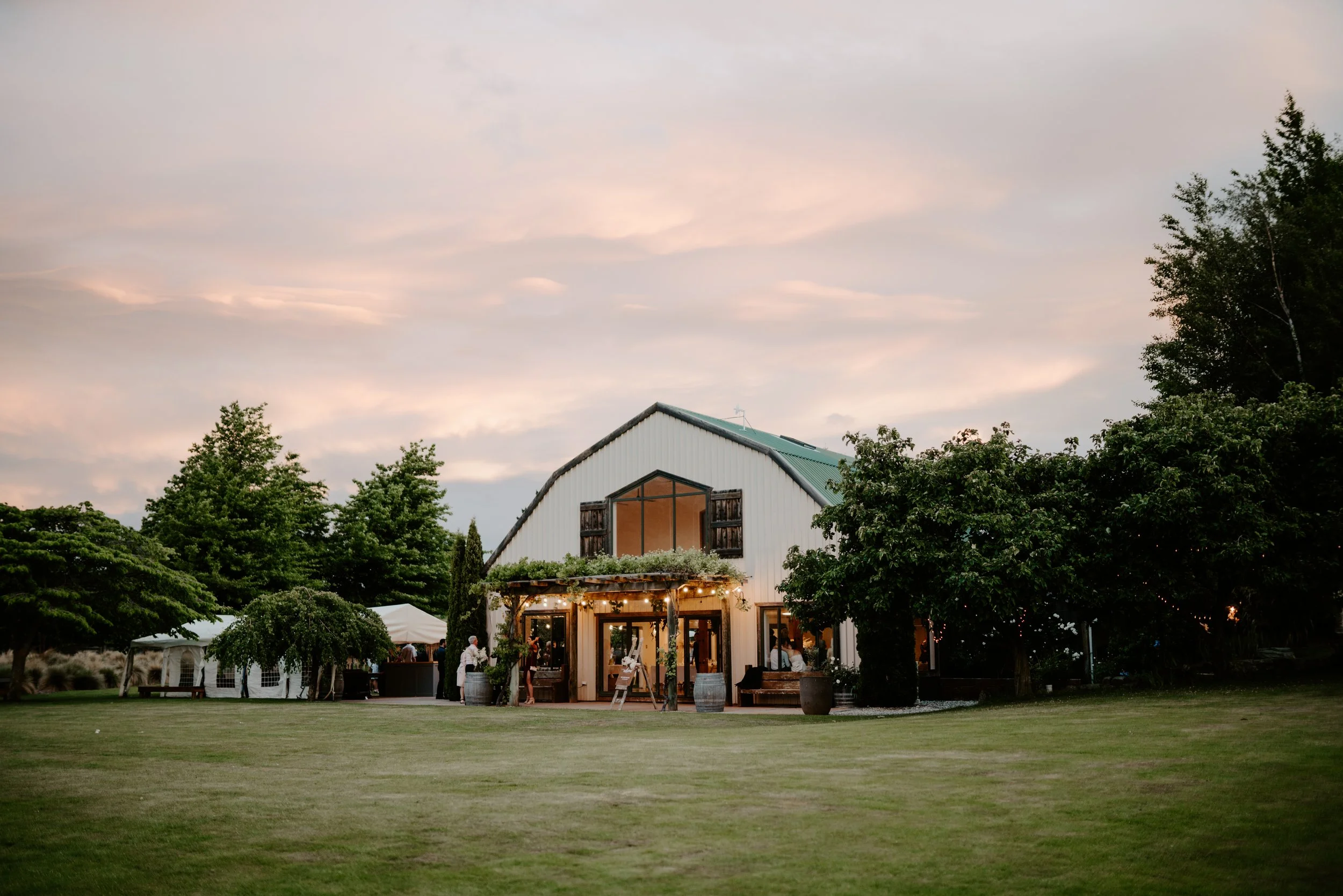 Kes+Tiaan_The-Lookout-Lodge-Wanaka-Wedding-Photography68.jpg