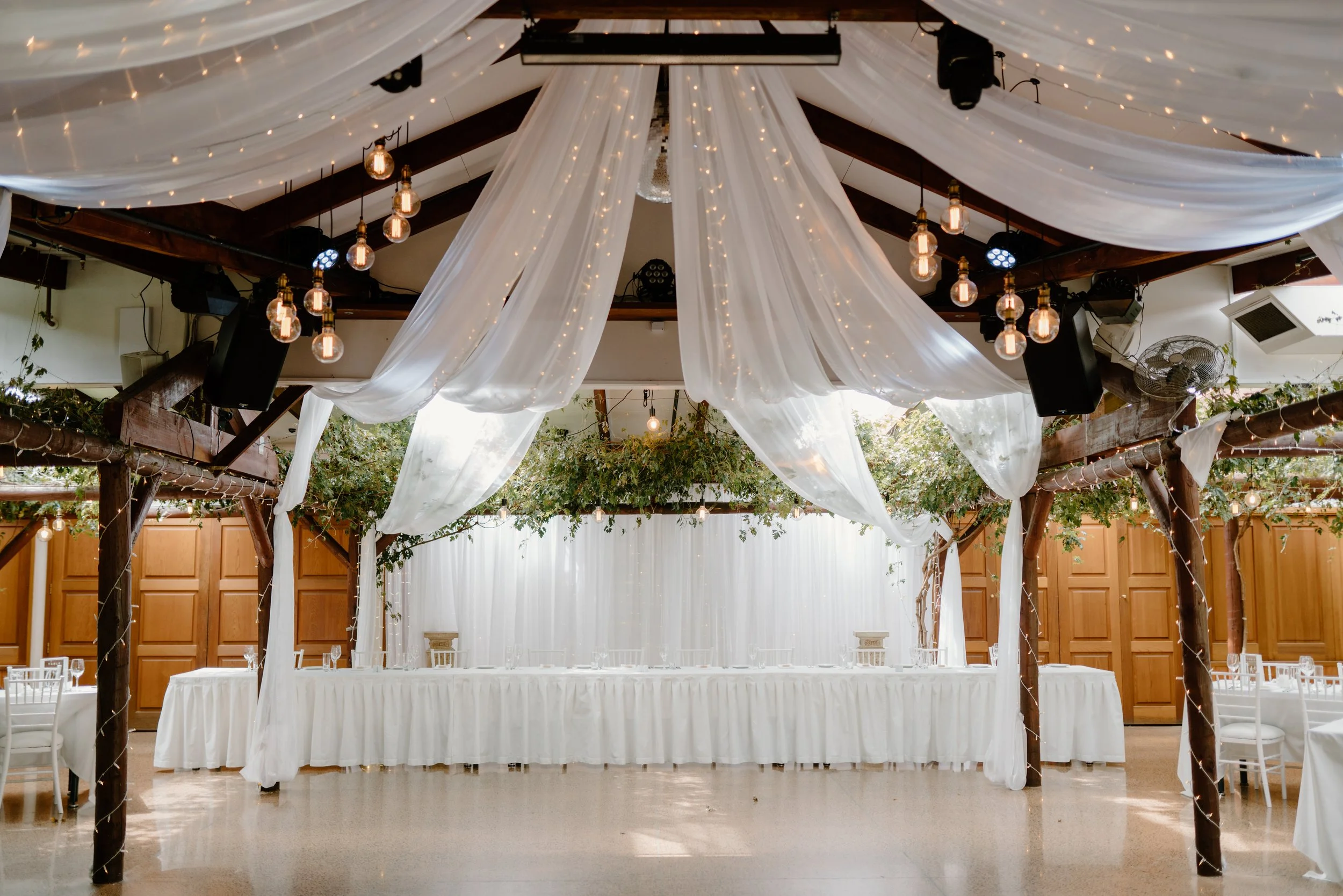 Markovina-Vineyard-Estate-Wedding-Auckland-Jess-Harri26.jpg