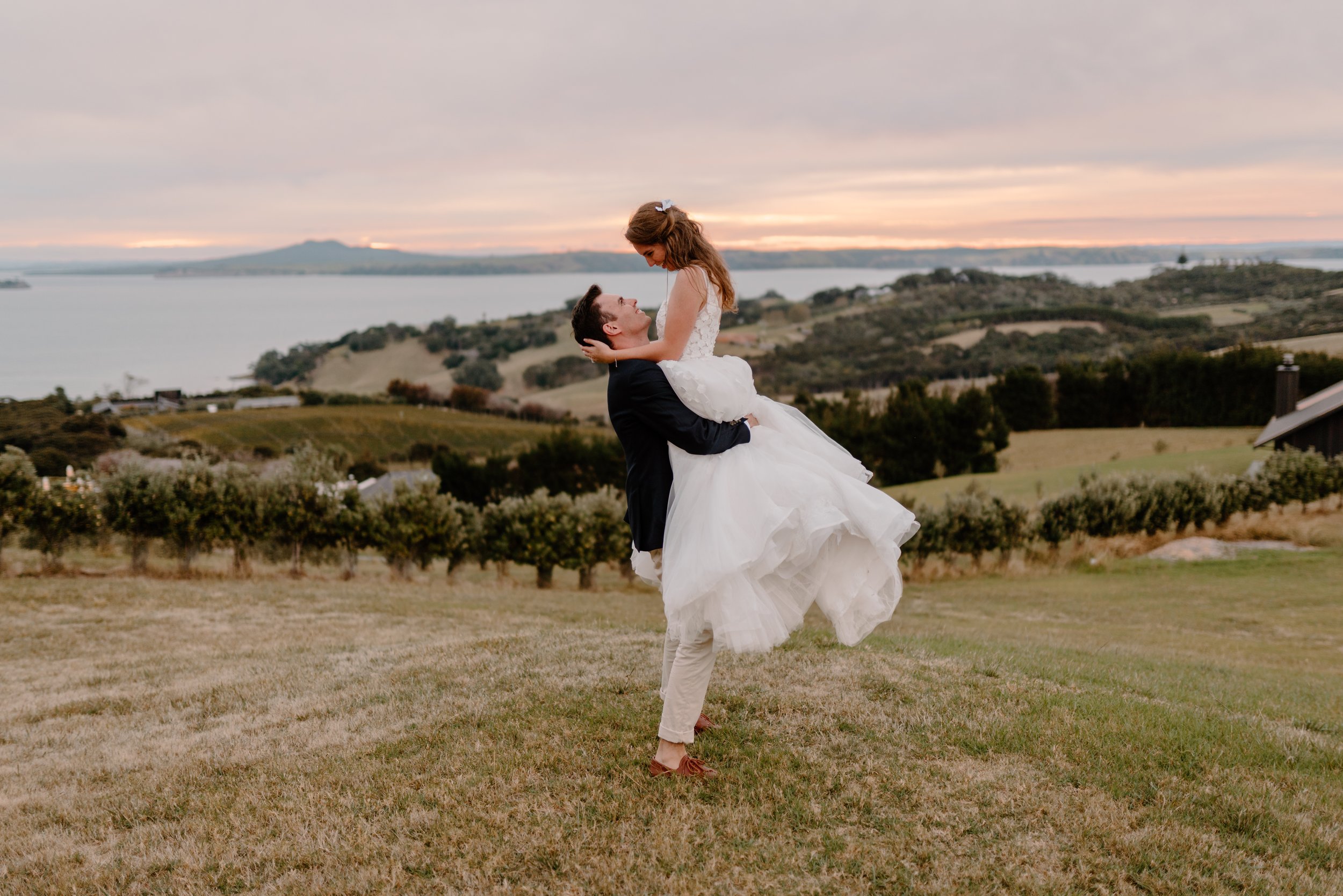 Olivia+Andrew_Mudbrick-Vineyard-Wedding-Waiheke-Photographer73.jpg