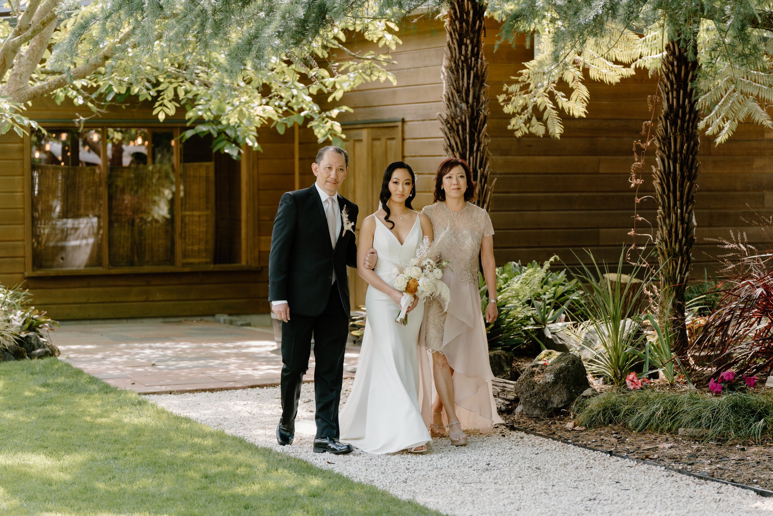 Markovina-Vineyard-Estate-Wedding-Auckland-Jess-Harri31.jpg