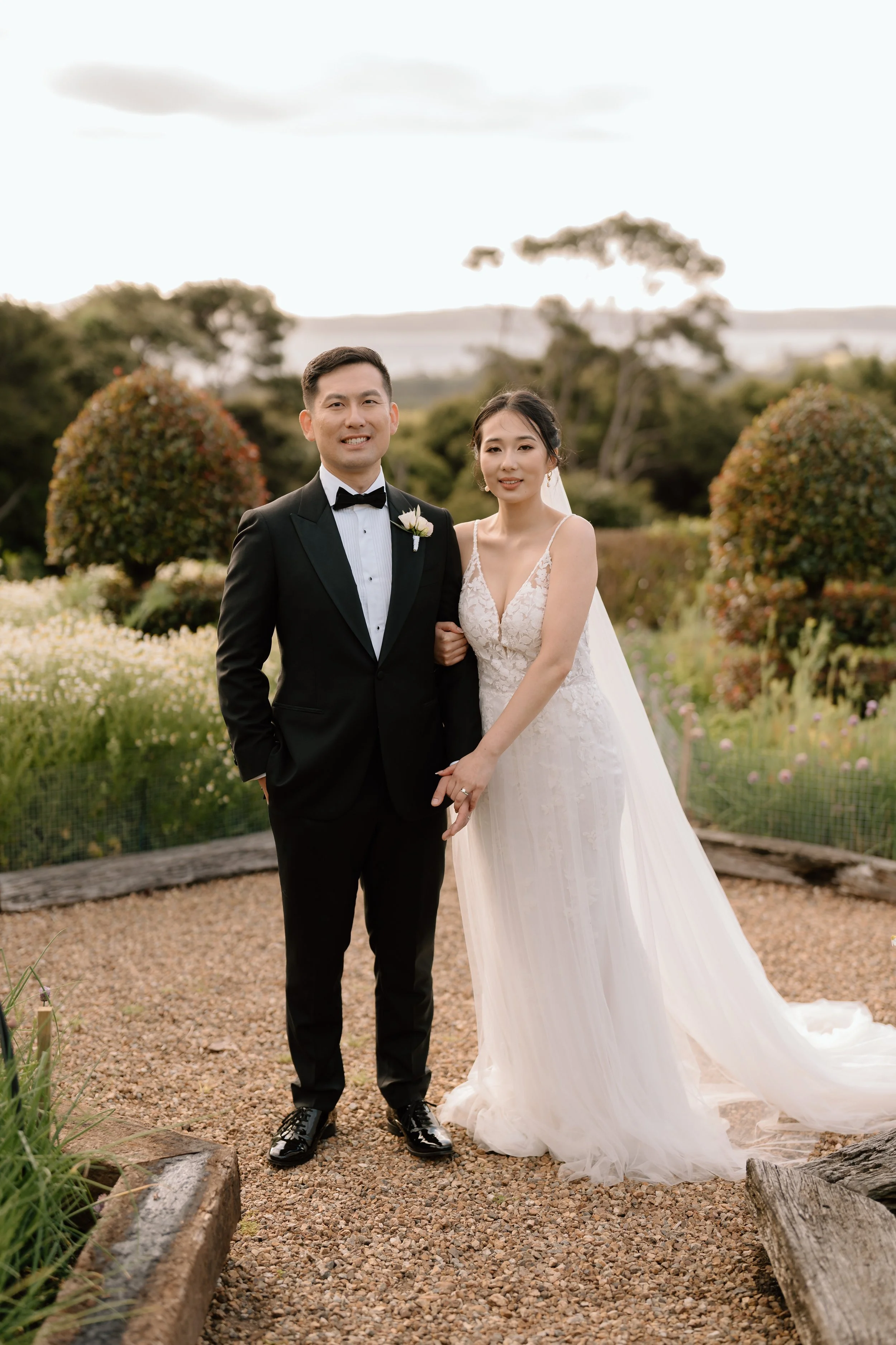 Carol+Wes-Mudbrick-Vineyard-Waiheke-Wedding-Photographer90.jpg