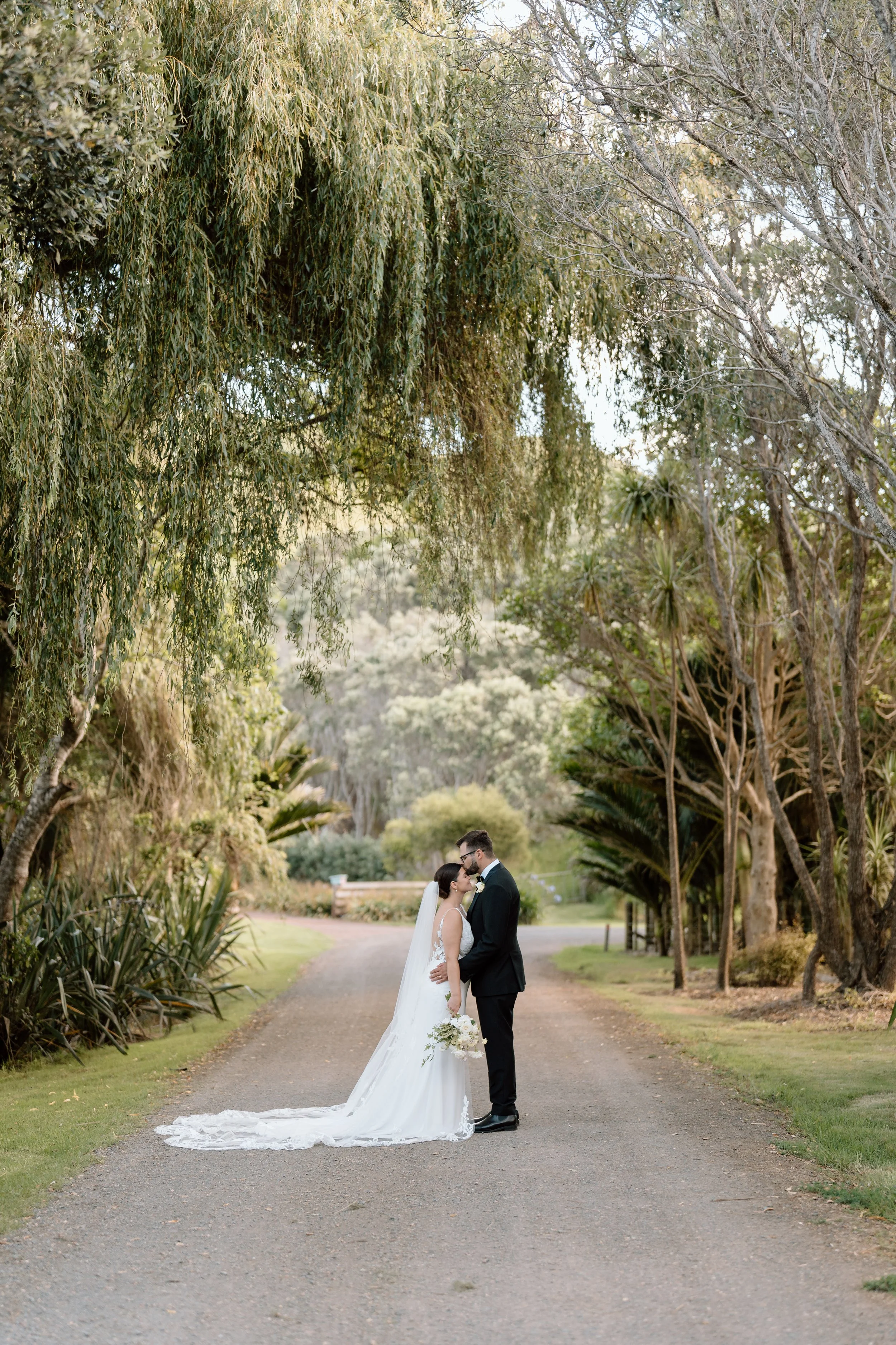 Paula Mark-Man-O-War-Waiheke-Wedding55.jpg