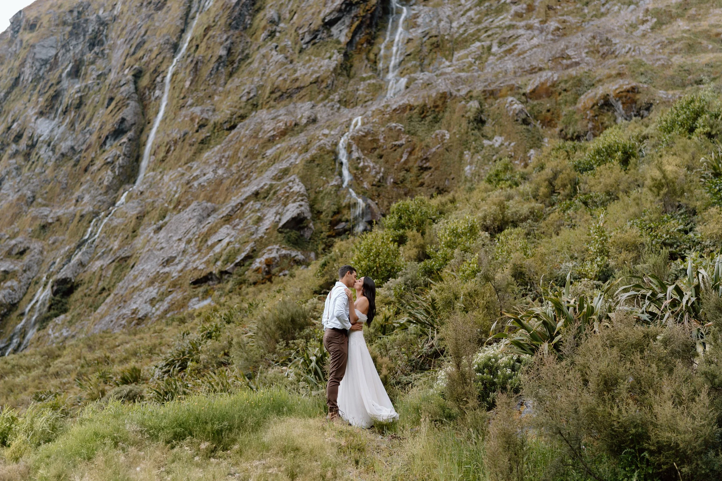 Queenstown-Elopement-Photographer-Wedding-Jessalyn-Emanuel14.jpg
