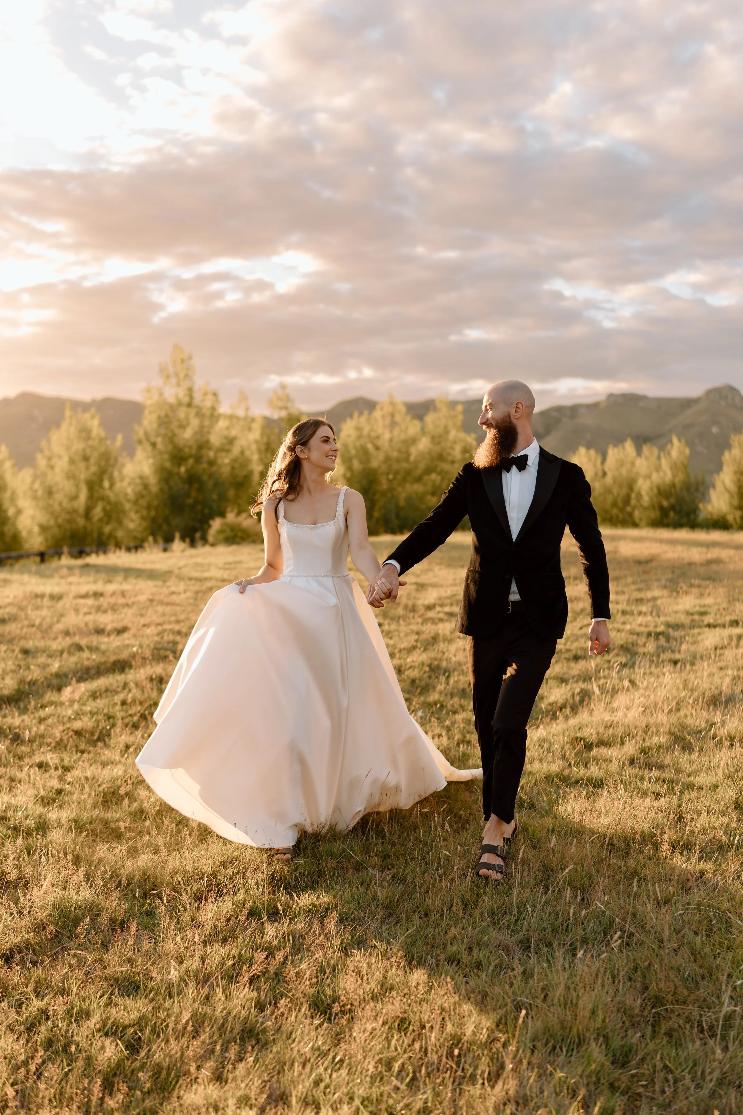 Brittany+Josh_Havelock-North-Wedding-Photographer37.jpg