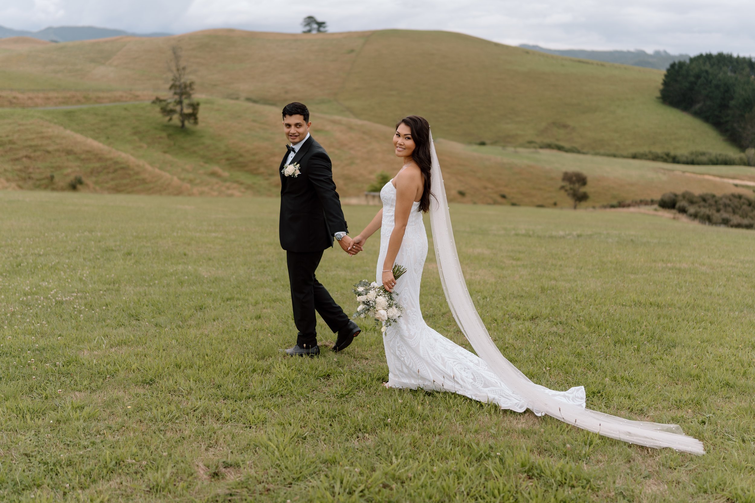 Daron&Isabelle_Kauri-Bay-Auckland-Wedding-Photographer16.jpg