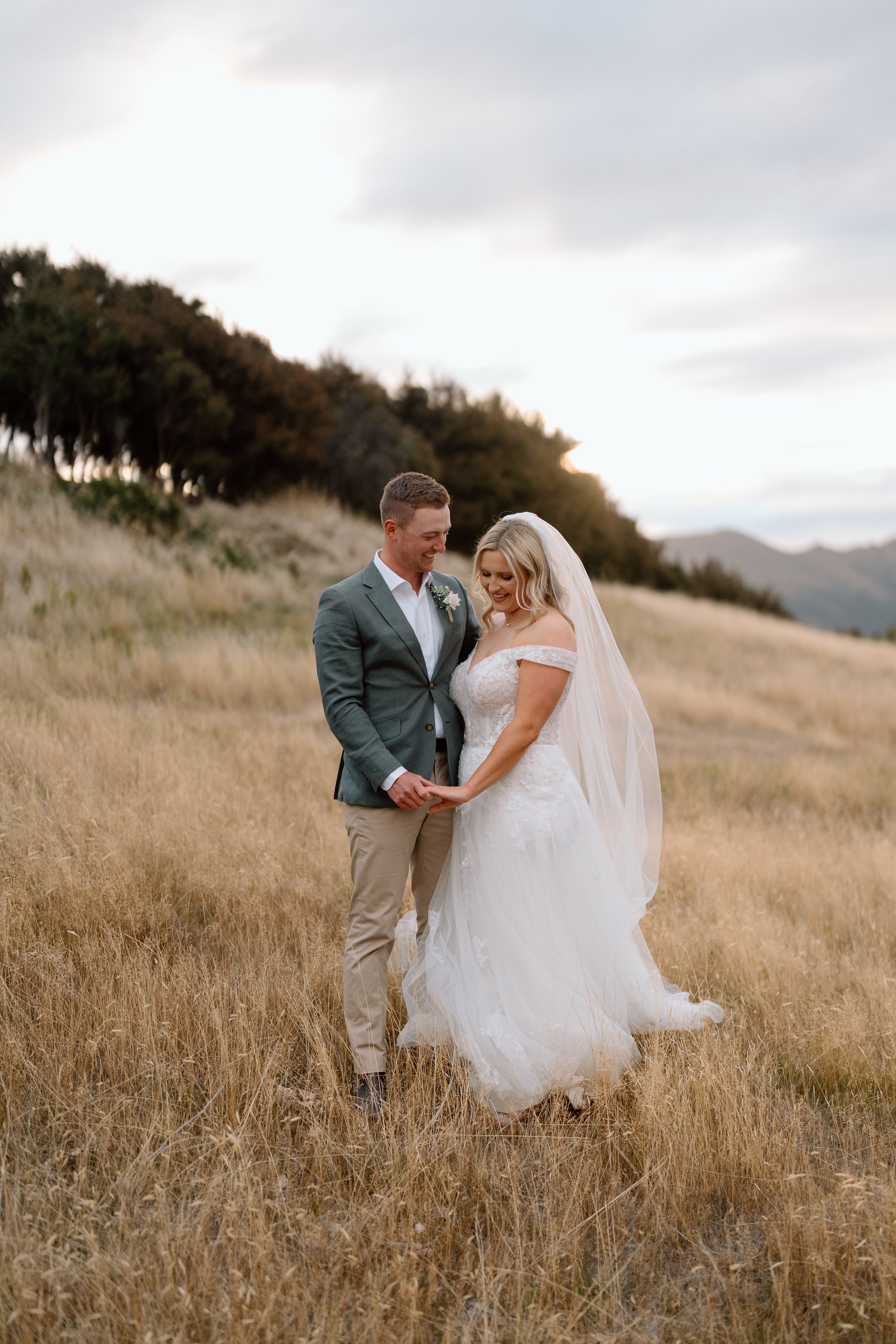 Mikayla+Dan_The-Lookout-Lodge-Wanaka-Wedding-Photography58.jpg