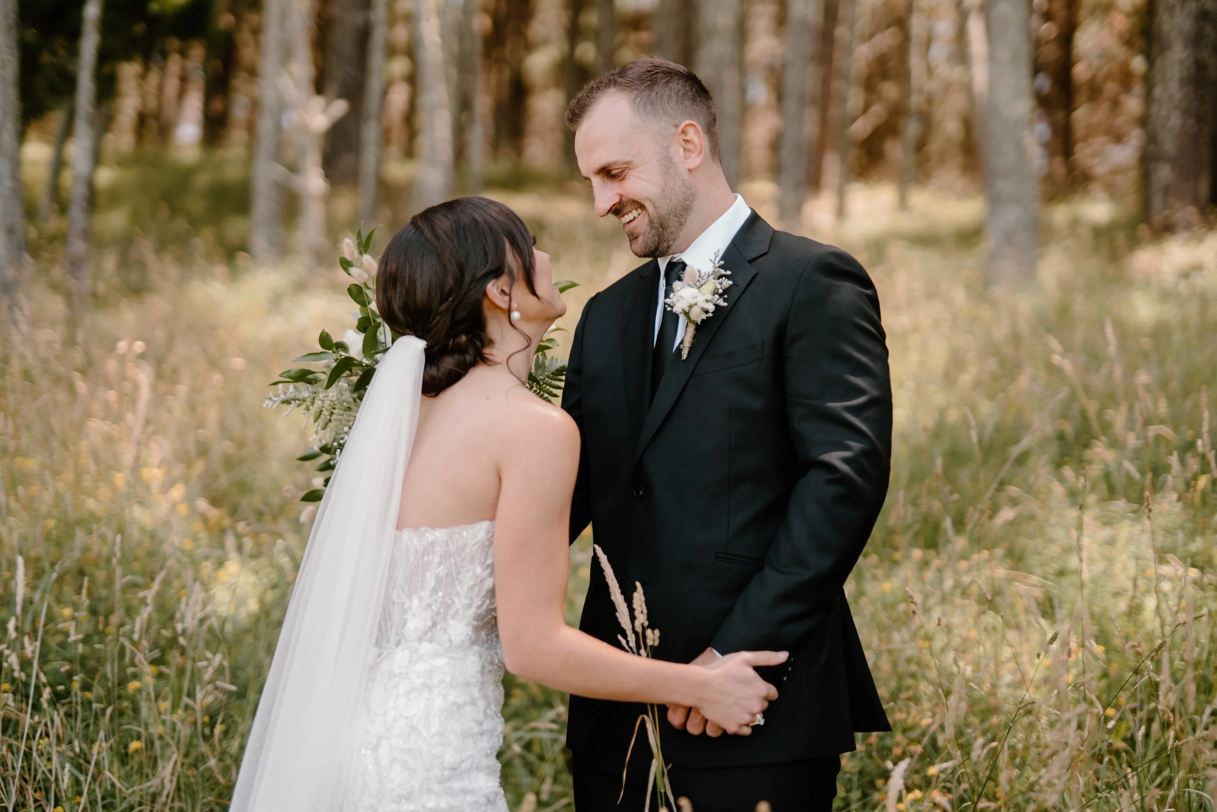 Orua-Beach-House-Hahei-Wedding-Amy&Matt27.jpg