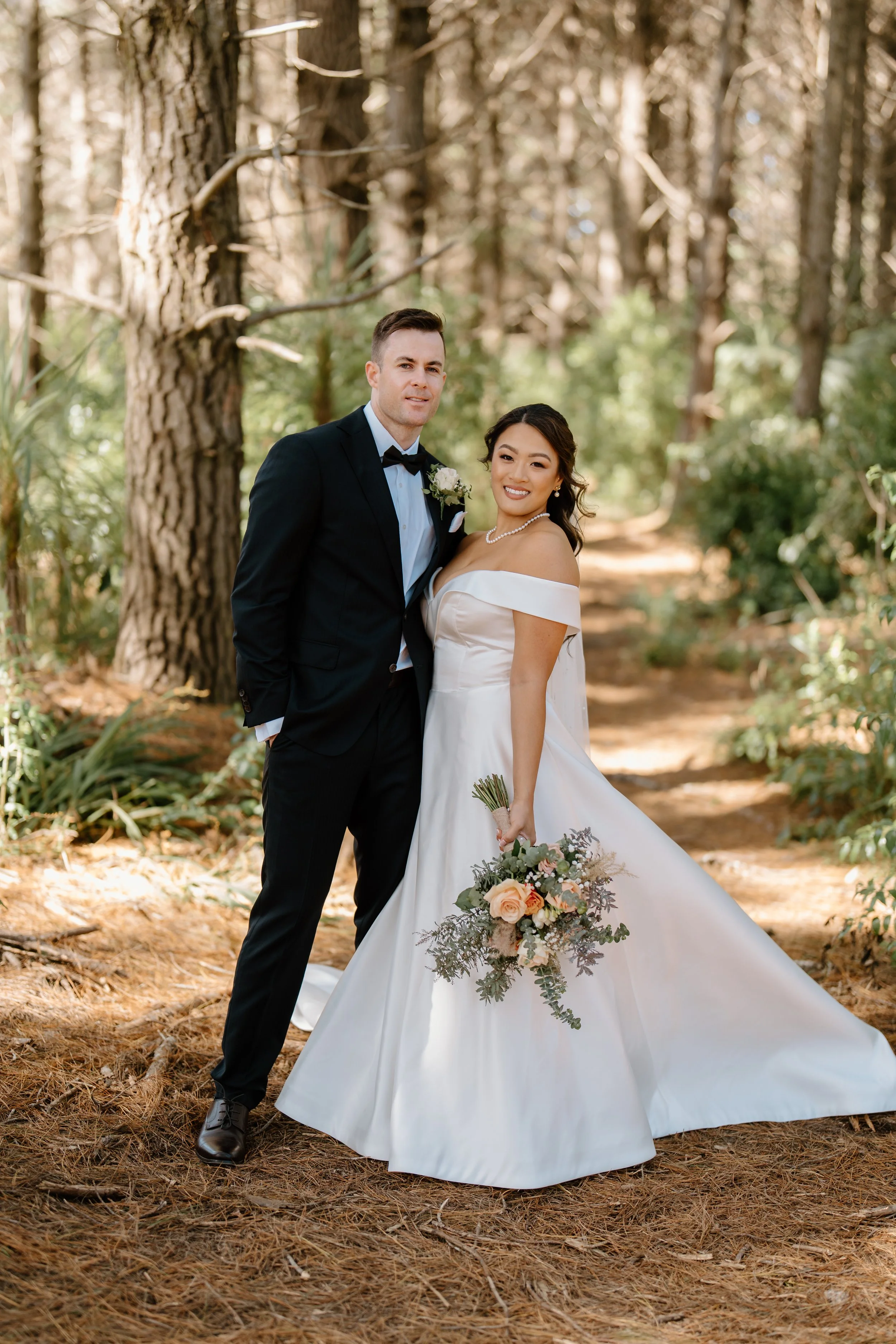 Kumeu-Valley-Estate-Auckland-Wedding-Venue-Luke-and-Sophia32.jpg