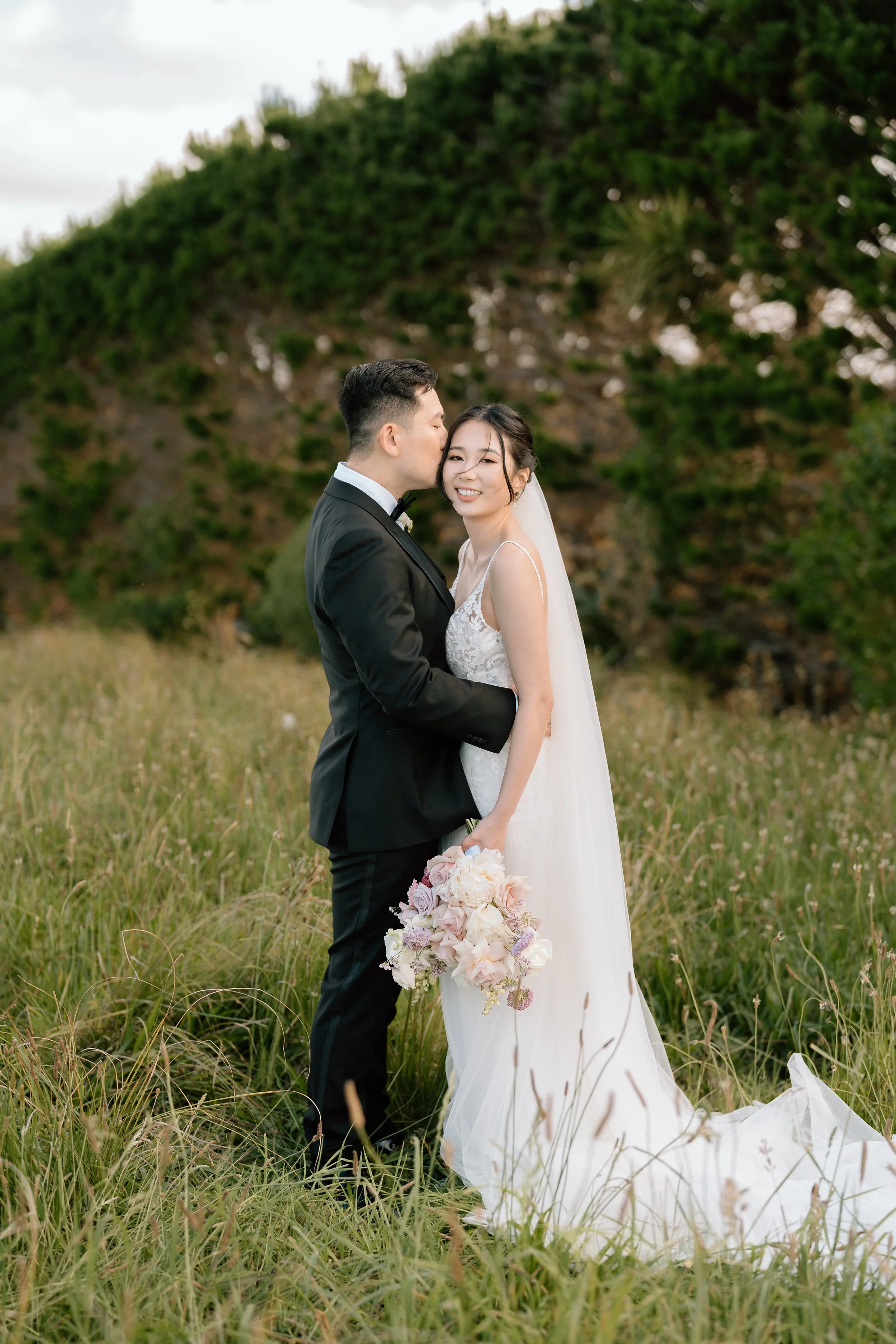 Carol+Wes-Mudbrick-Vineyard-Waiheke-Wedding-Photographer80.jpg