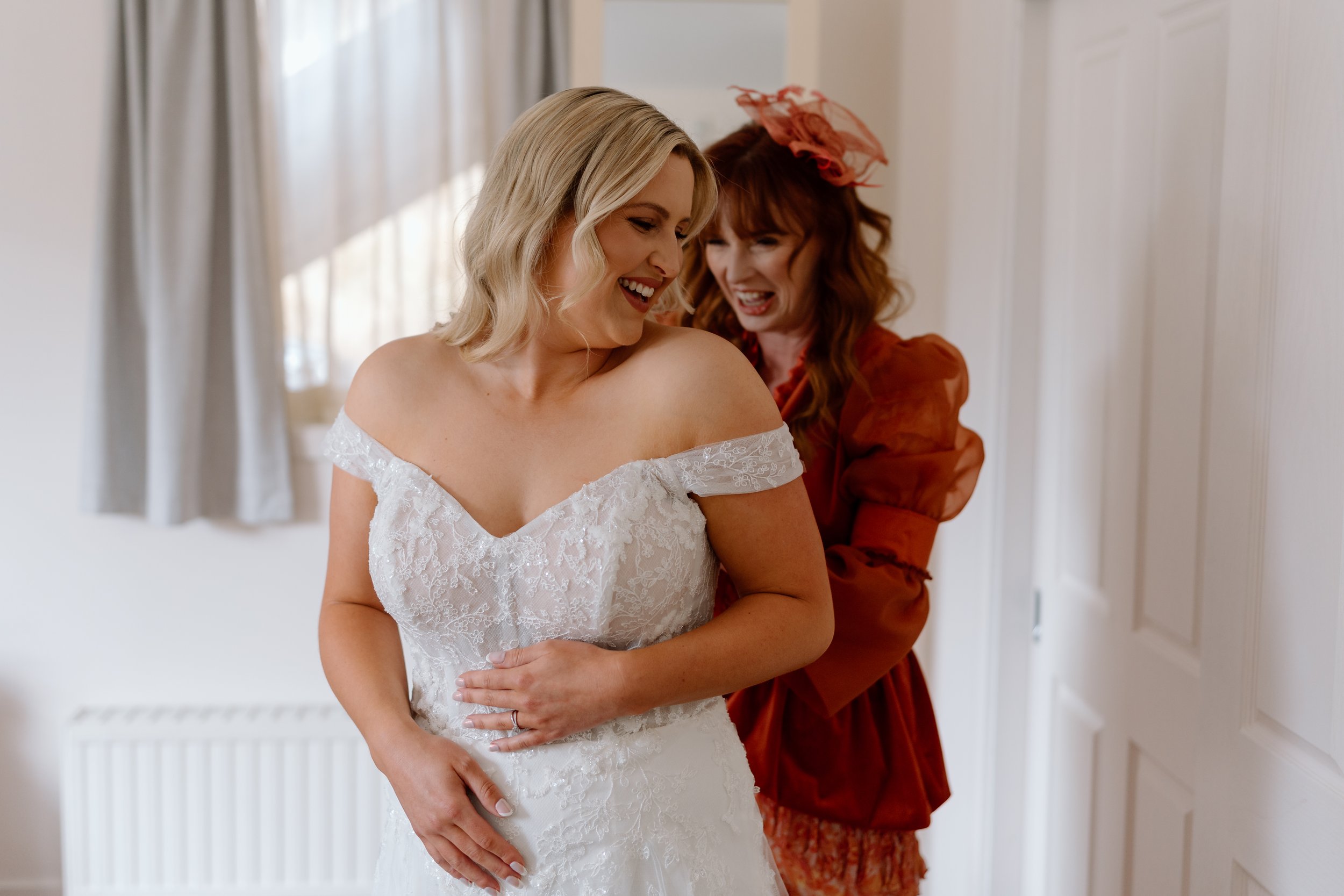Mikayla+Dan_The-Lookout-Lodge-Wanaka-Wedding-Photography9.jpg