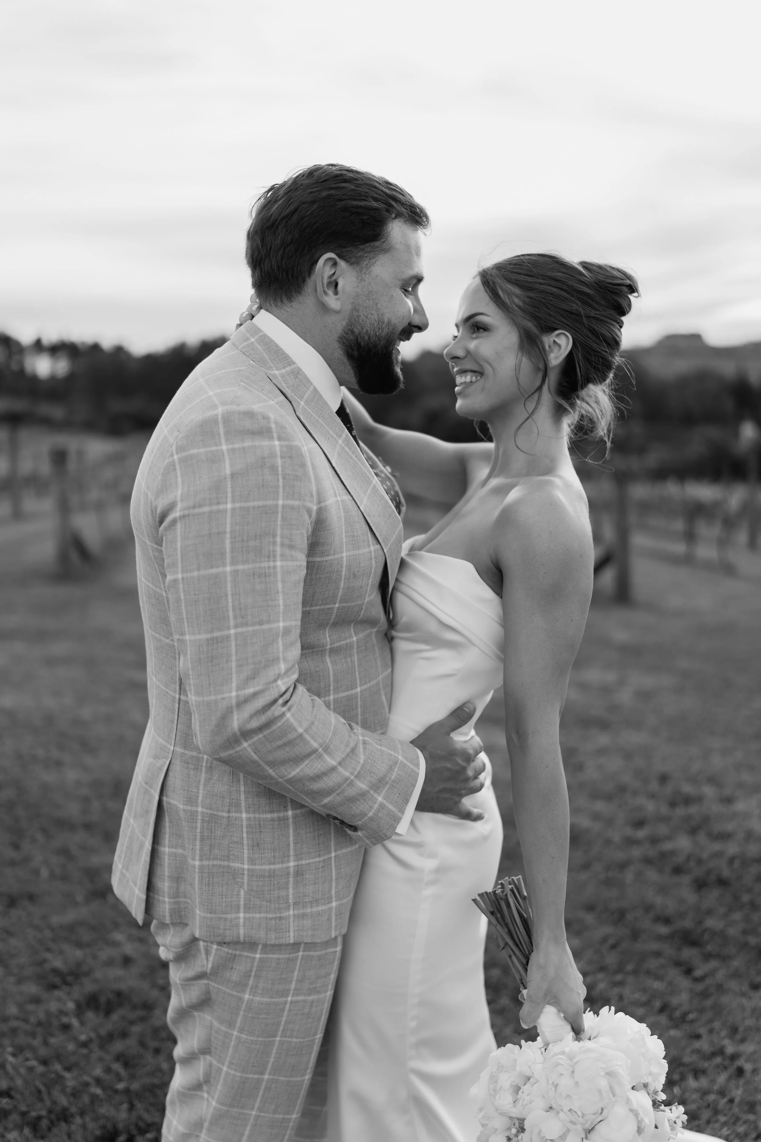 Hannah+Alex_Previews-244.jpg