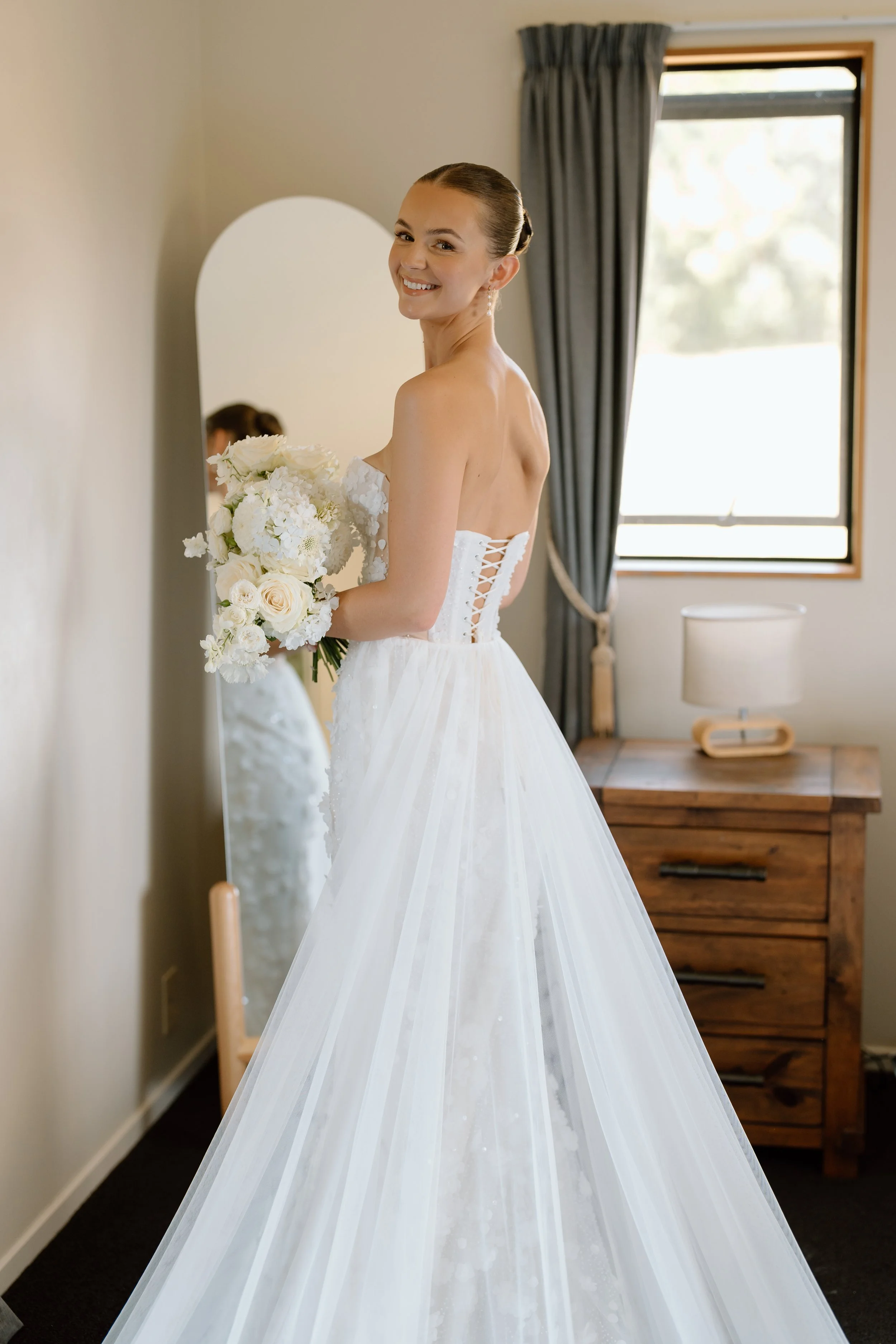 Brett+Nicoe_Markovina-Vineyard-Estate-Auckland-Wedding-Photography55.jpg