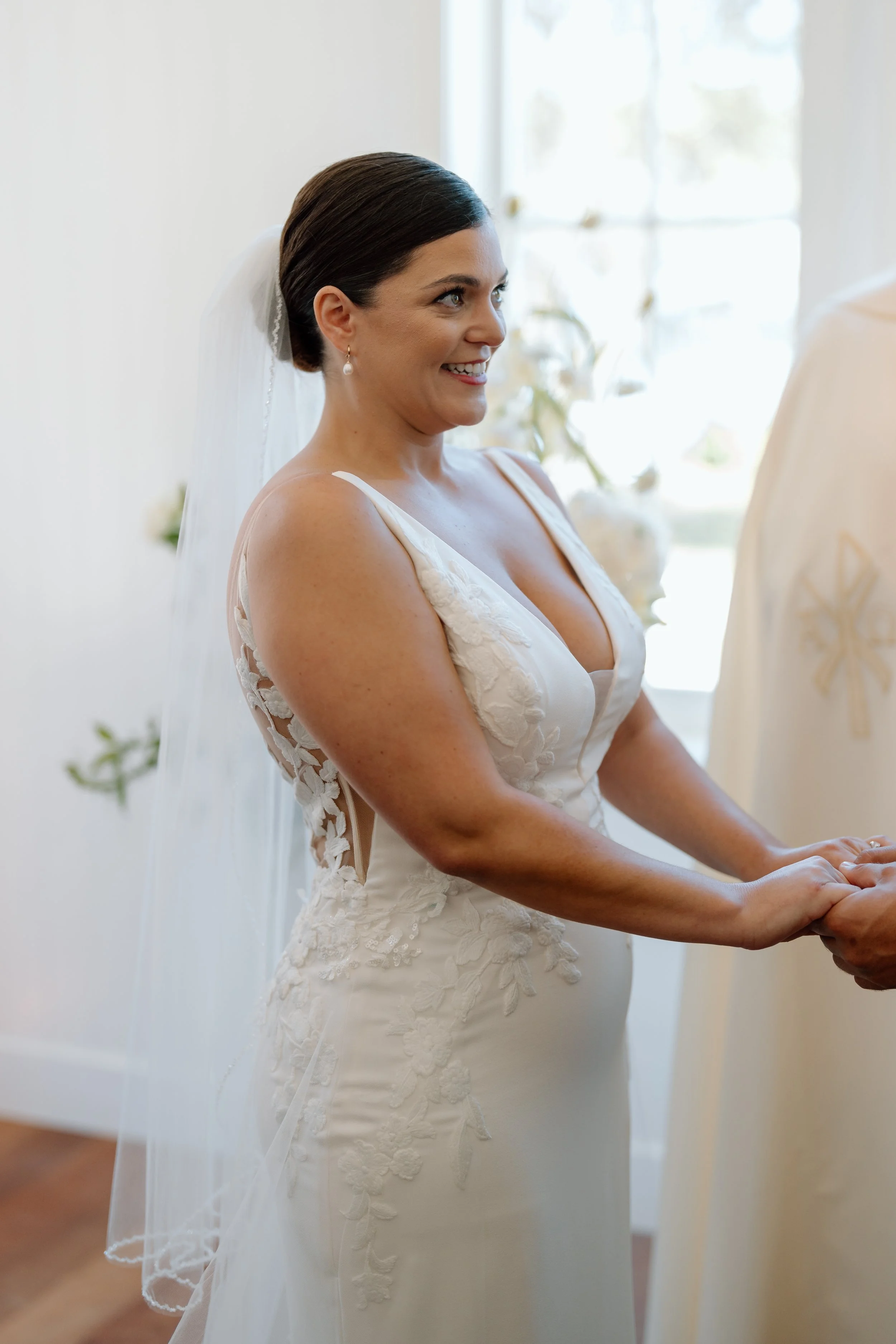 Paula Mark-Man-O-War-Waiheke-Wedding27.jpg