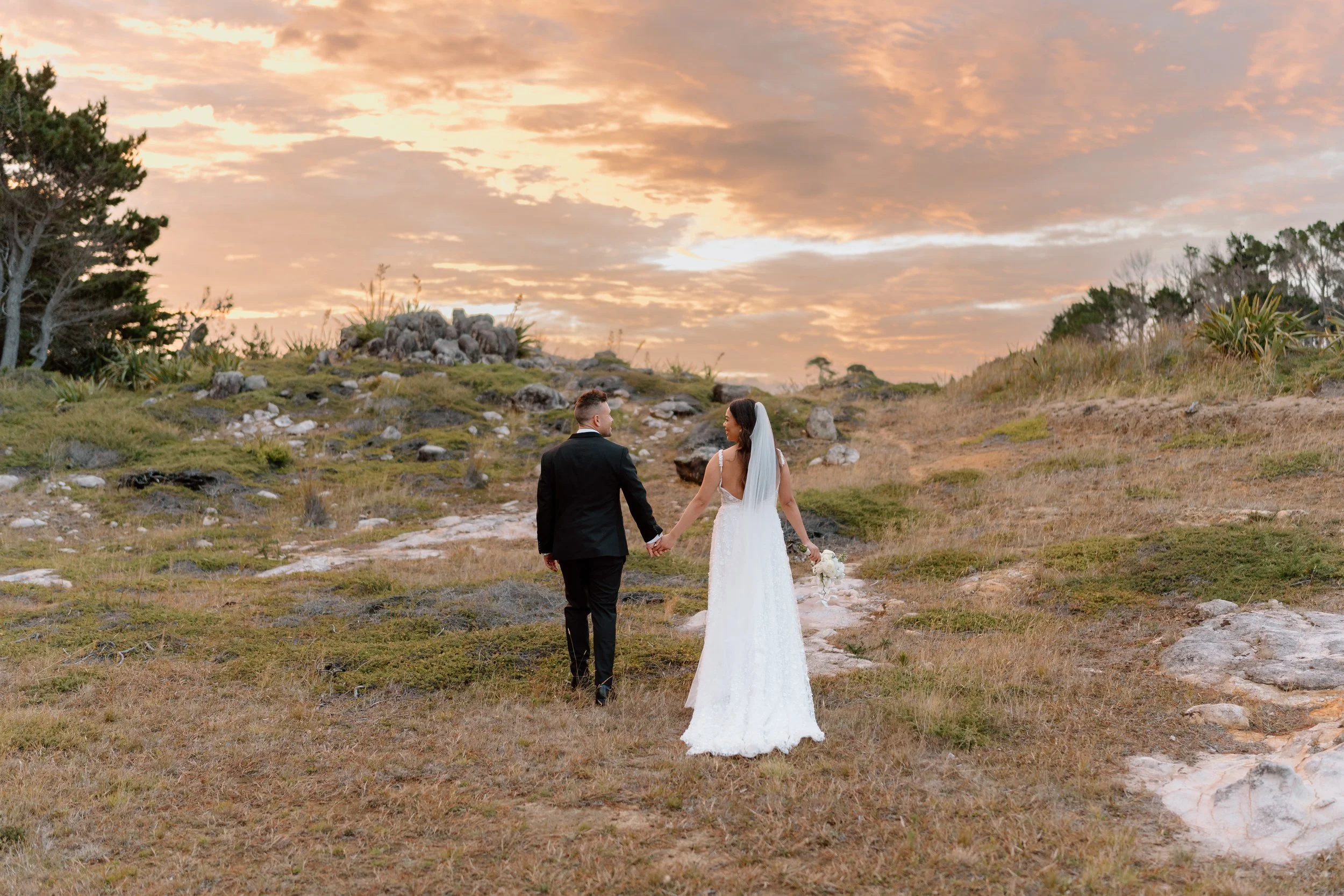 Dane+Anna-Orua-Beach-House-Wedding-Photographer153.jpg