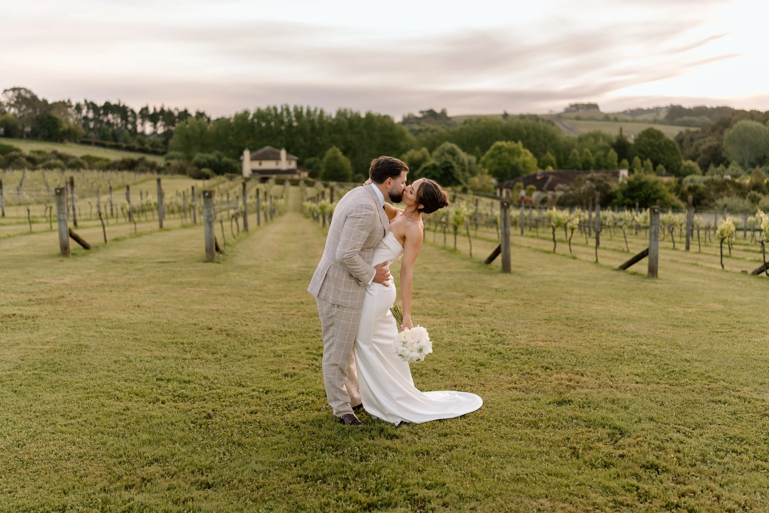 Hannah+Alex_Previews-241.jpg