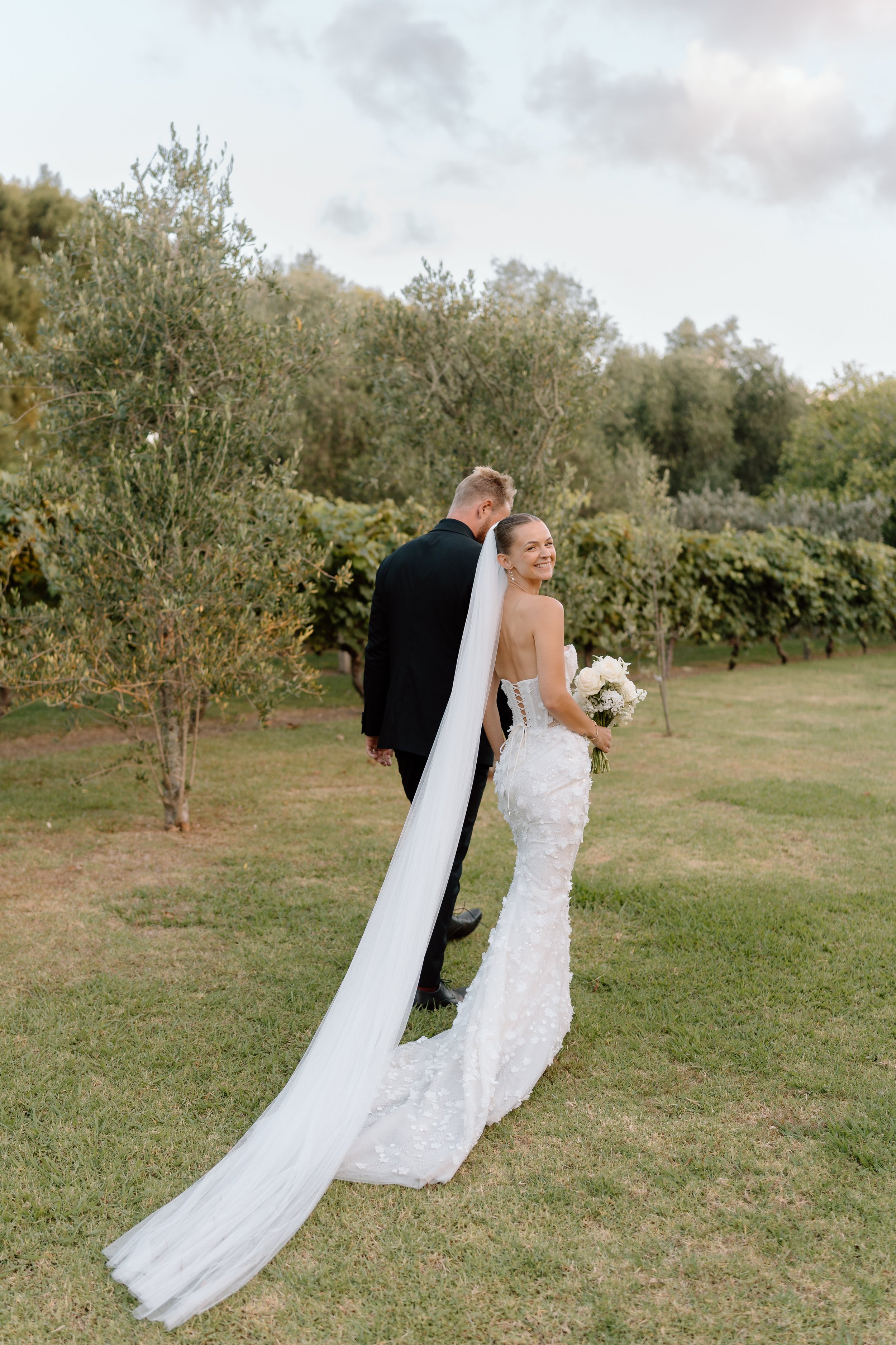 Brett+Nicoe_Markovina-Vineyard-Estate-Auckland-Wedding-Photography153.jpg