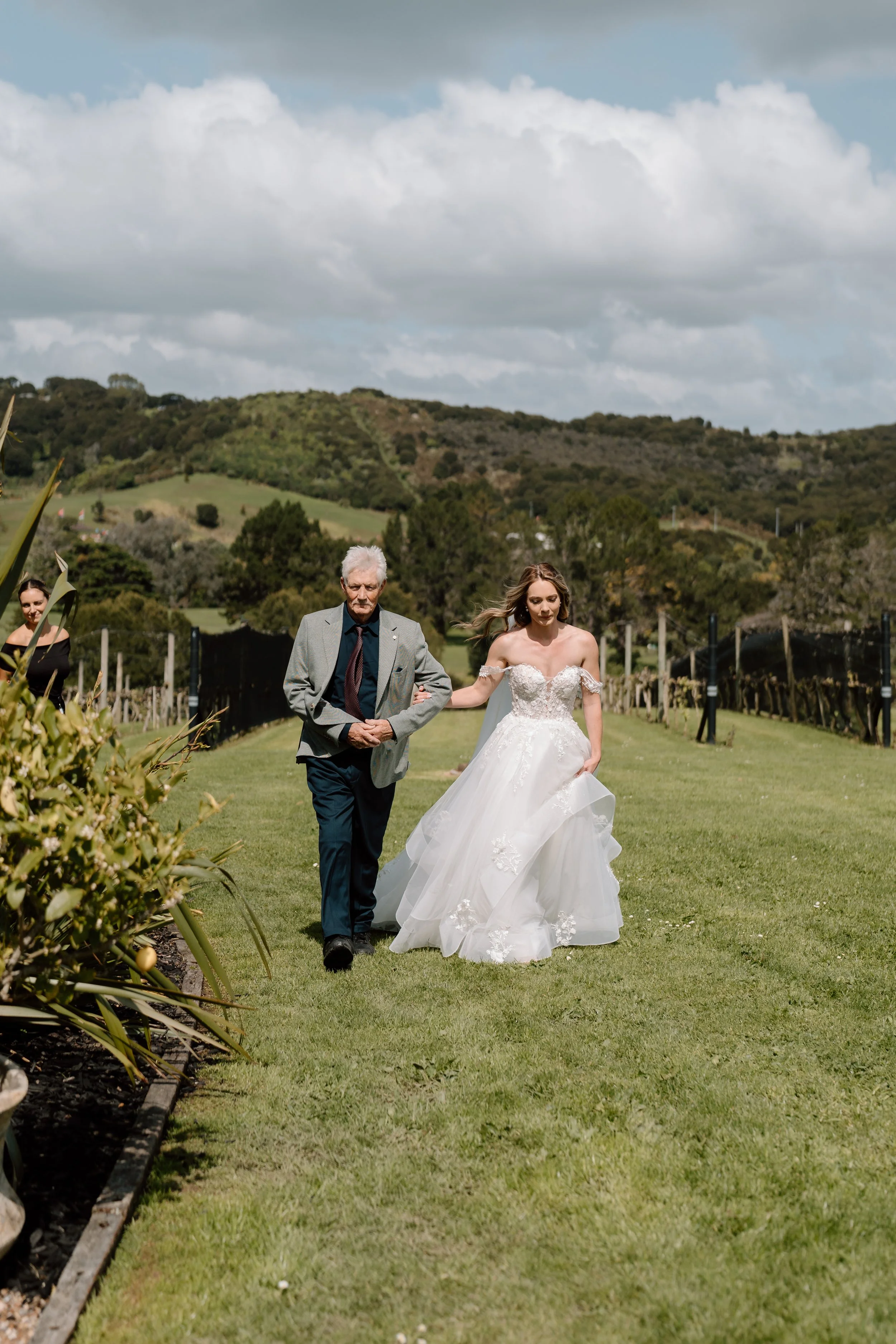 Tantalus-Estate-Waiheke-Wedding_Emma&Matt60.jpg
