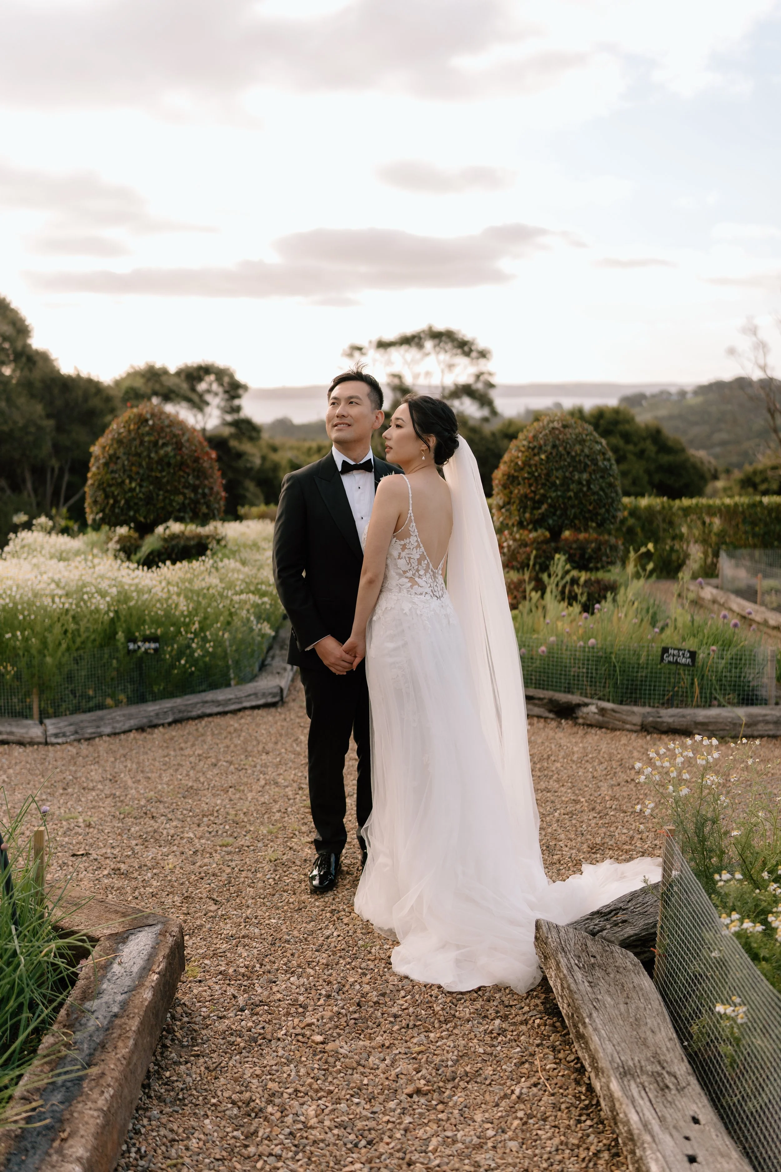 Carol+Wes-Mudbrick-Vineyard-Waiheke-Wedding-Photographer92.jpg