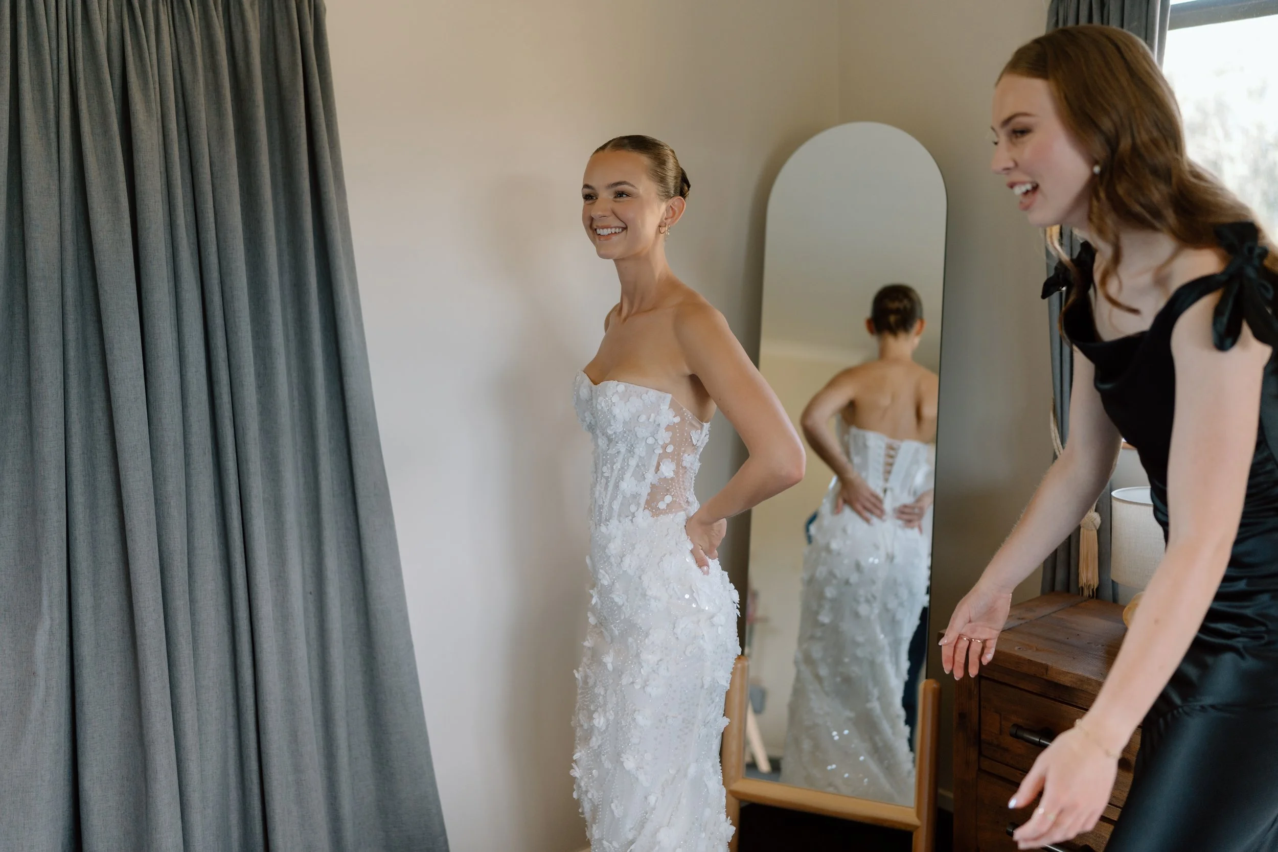 Brett+Nicoe_Markovina-Vineyard-Estate-Auckland-Wedding-Photography44.jpg