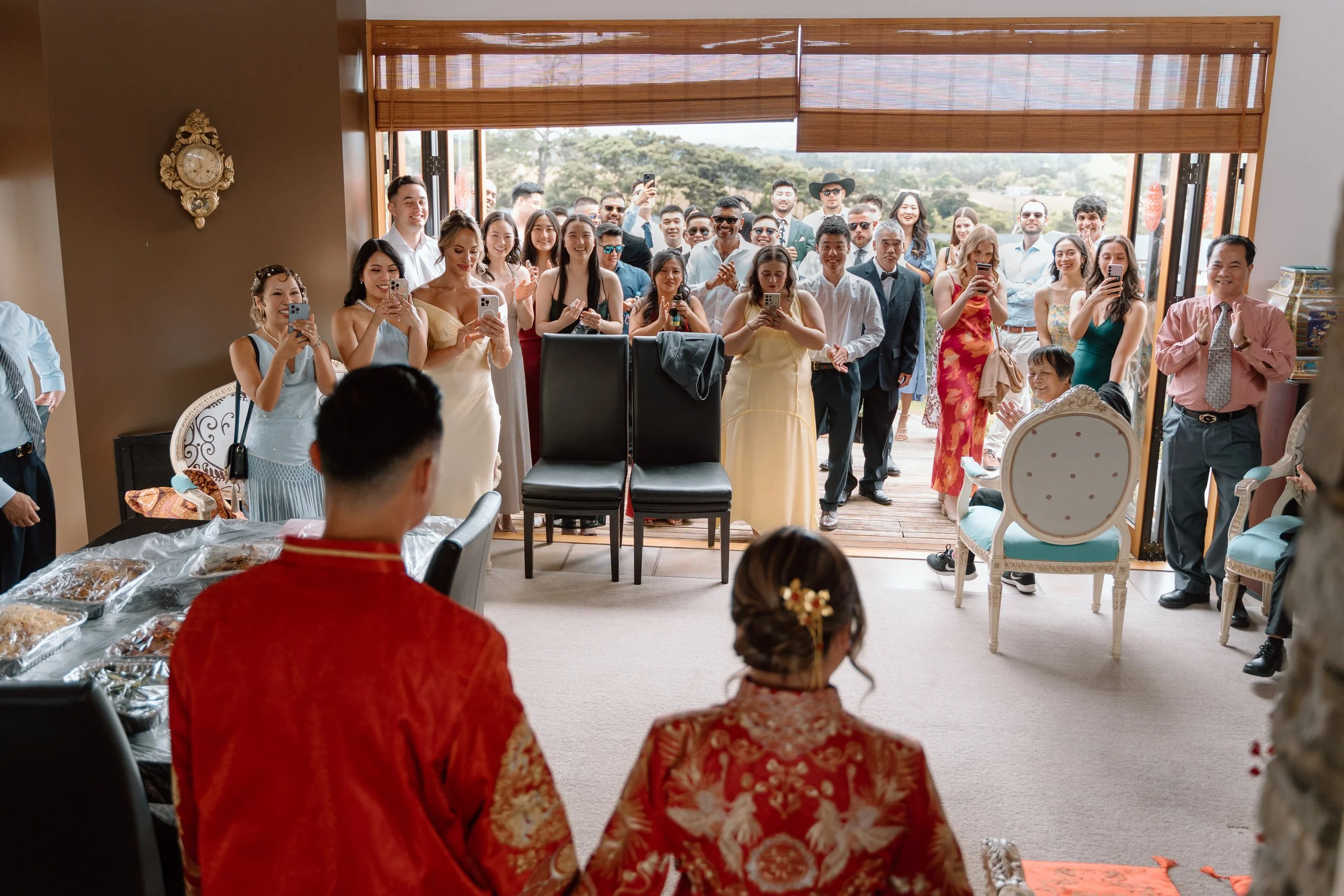Mikki+Emily_Hunting-Lodge-Auckland-Wedding-Photographer8.jpg