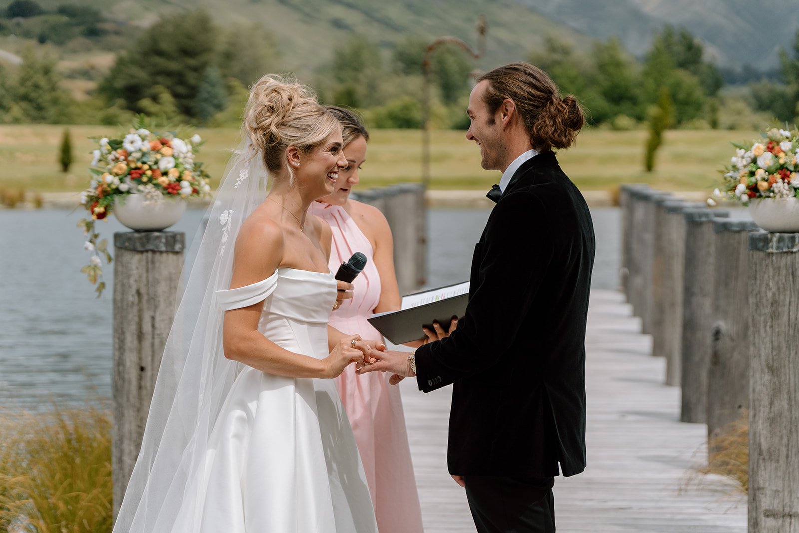 Ayrburn-Queenstown-Wedding-Venue-Mimi-and-Luke73.jpg