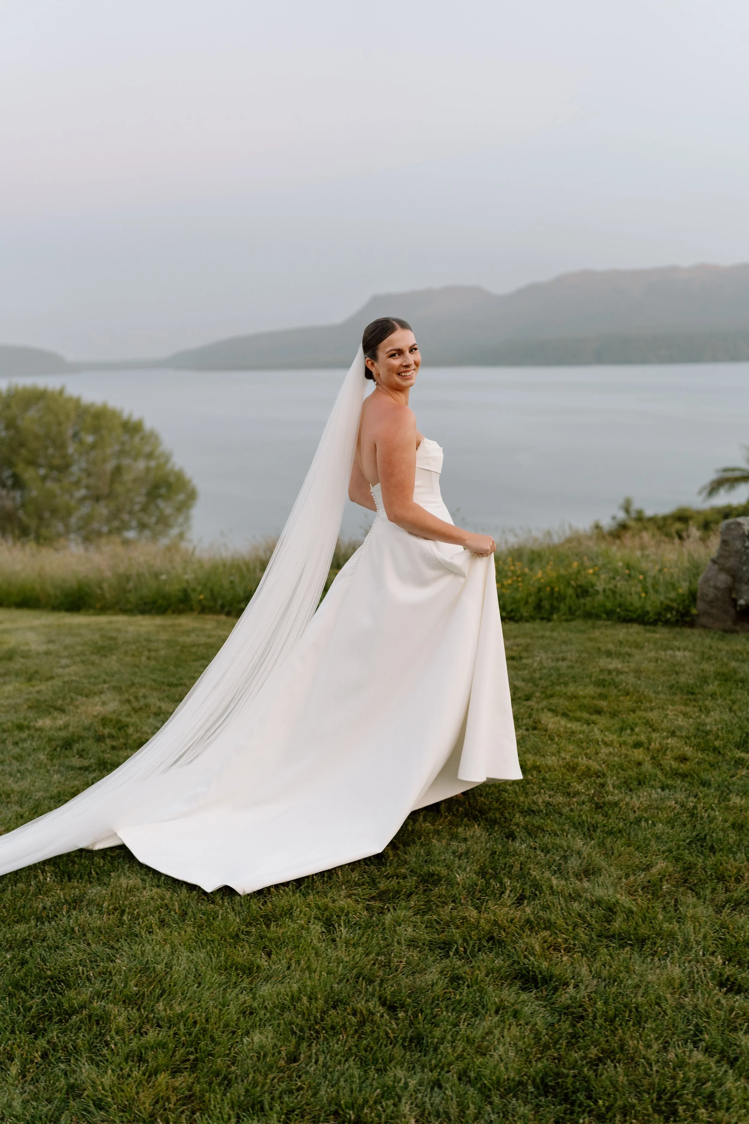 The-Black-Barn-Lake-Tarawera-Wedding-Venue-Rotorua-Jess-David207.jpg