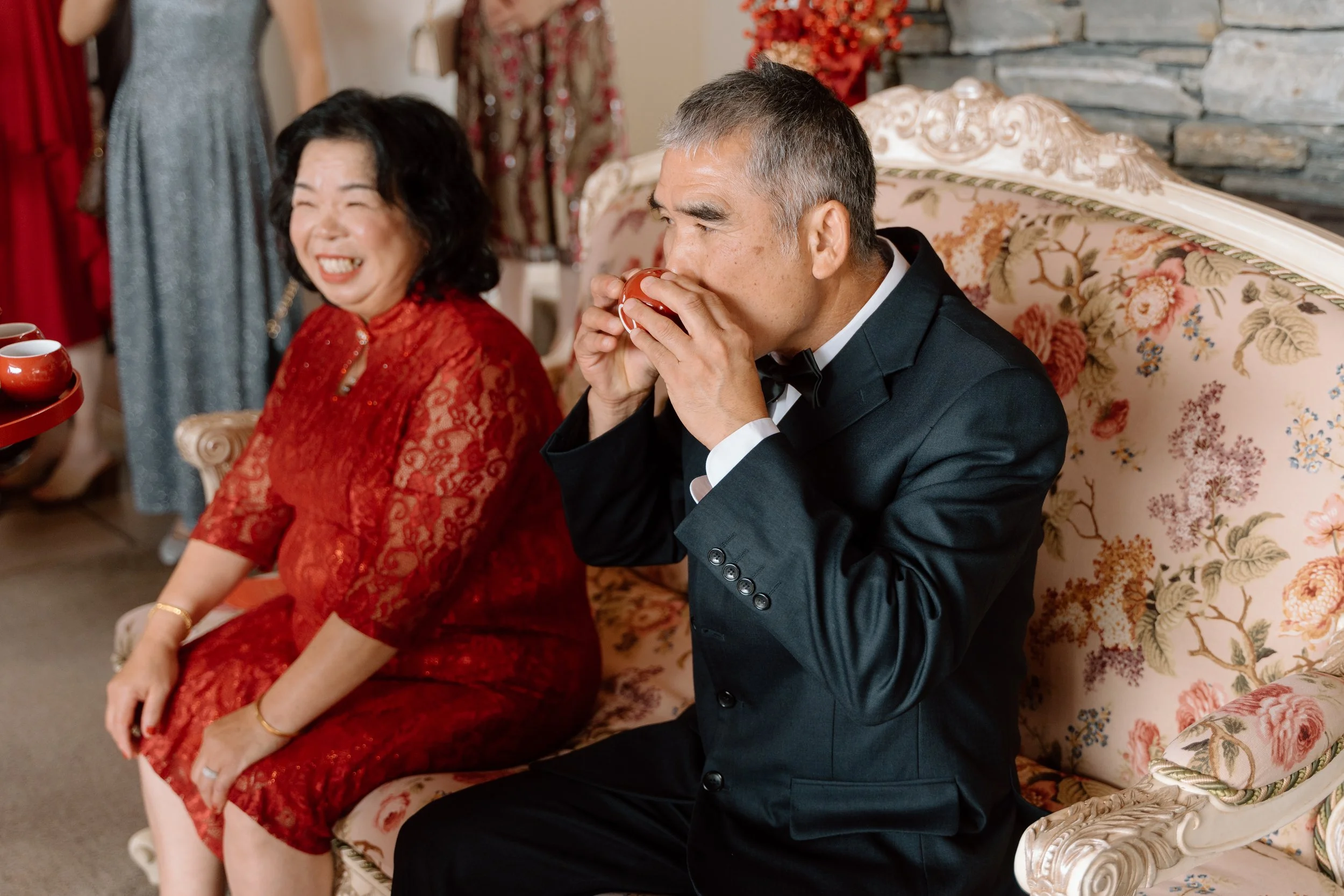 Mikki+Emily_Hunting-Lodge-Auckland-Wedding-Photographer16.jpg