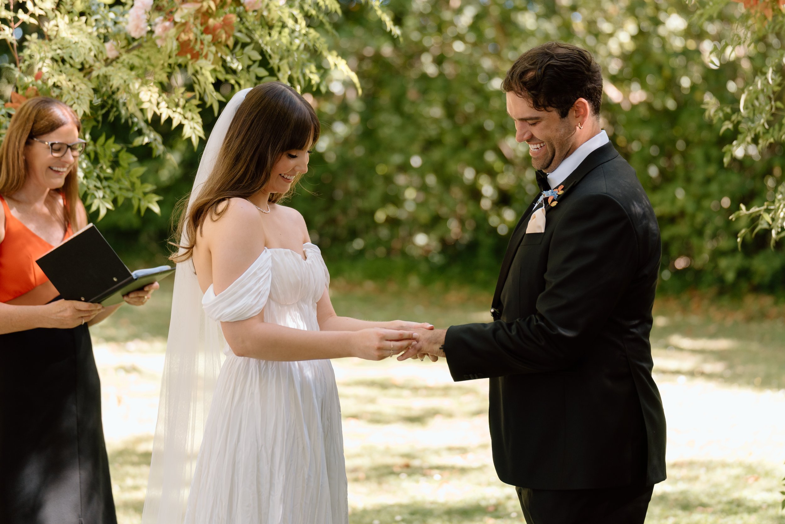 JJ+Jasmine-Wellington-Wedding-Photographer-Rose-&-Smith-Tauherenikau-Racecourse66.jpg
