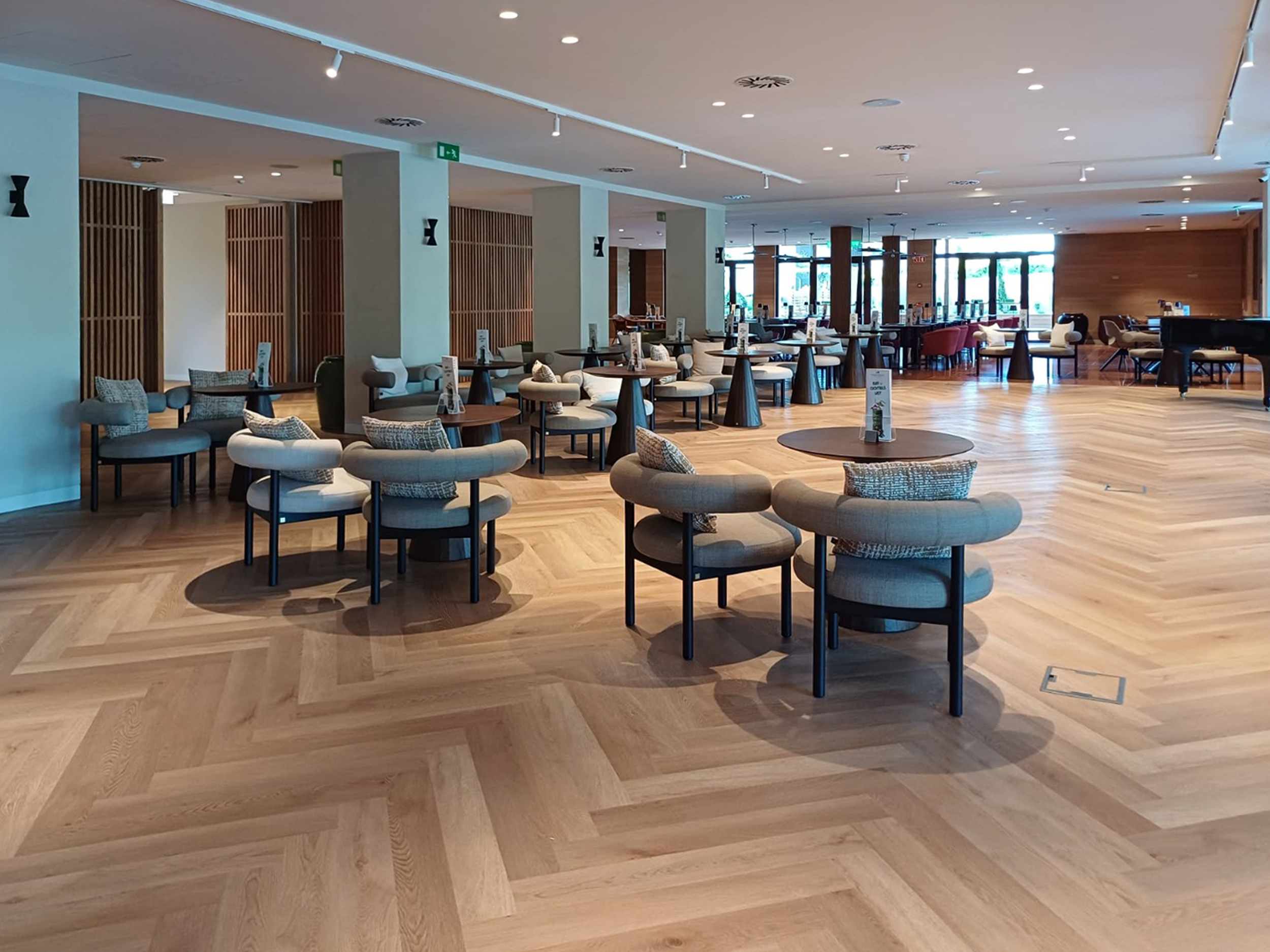 NV_Herringbone - Armida (3).png