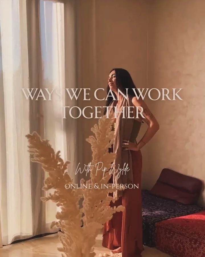 WORK WITH ME IN 2026 ✨💫

This year already, so much in business has shifted, in our world, in the online space, in our capacity we crave connection and the understanding of what is needed to create a life that feels radically honest, rooted and nour