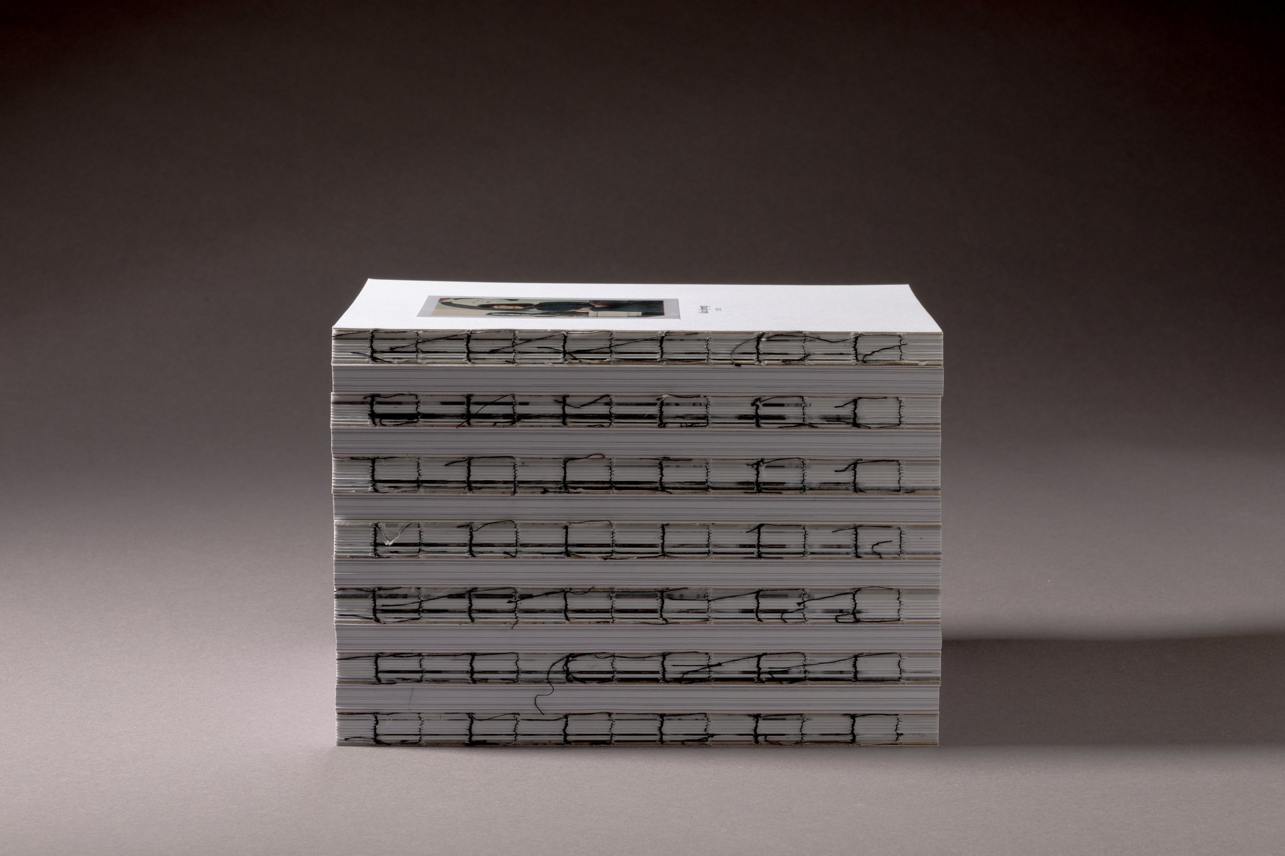 Book & exhibiton "Alice Springs — 17 Boxes" by Bella McNair © All images are courtesy of the Helmut Newton Foundation, Berlin 