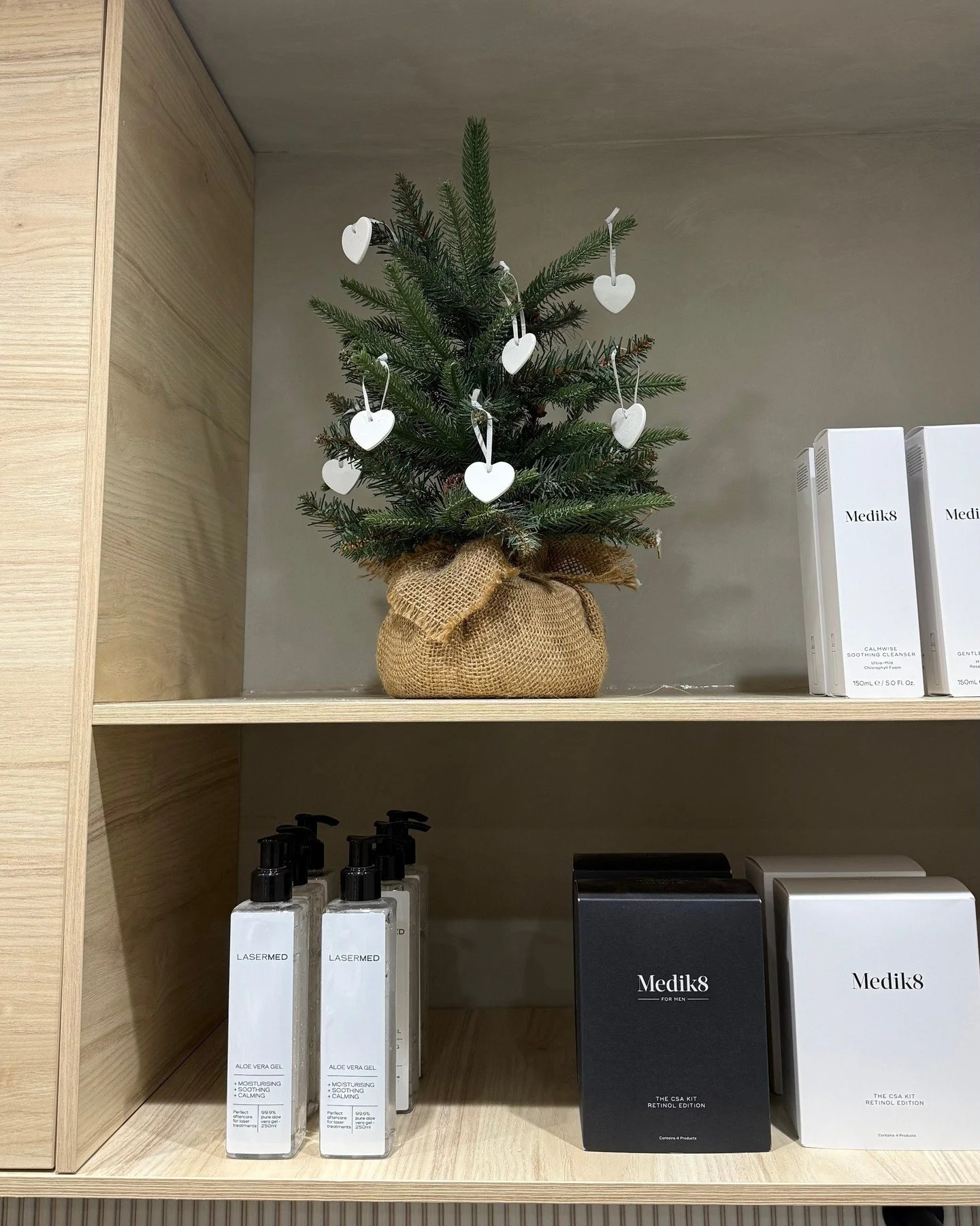 Christmas Spirit starting in the LaserMed Clinic!
Celebrate the season of giving with a LaserMed gift card 🎄✨
Perfect for anyone who deserves a little pamper, self-care, or skin confidence this Christmas.